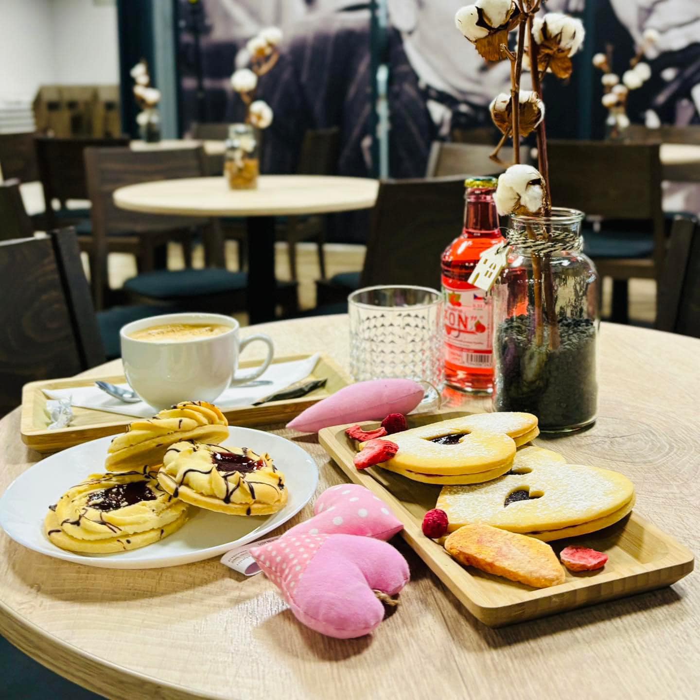 Kavárna v KC Moravia foto 5