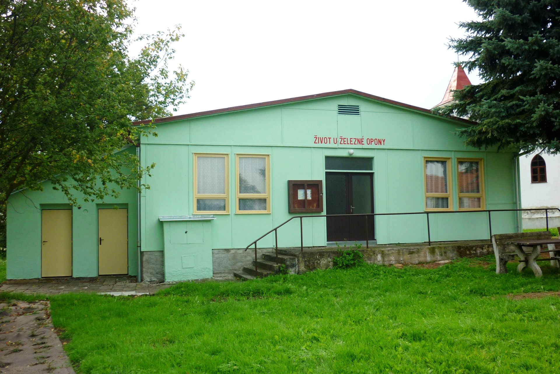 Život u železné opony foto 1