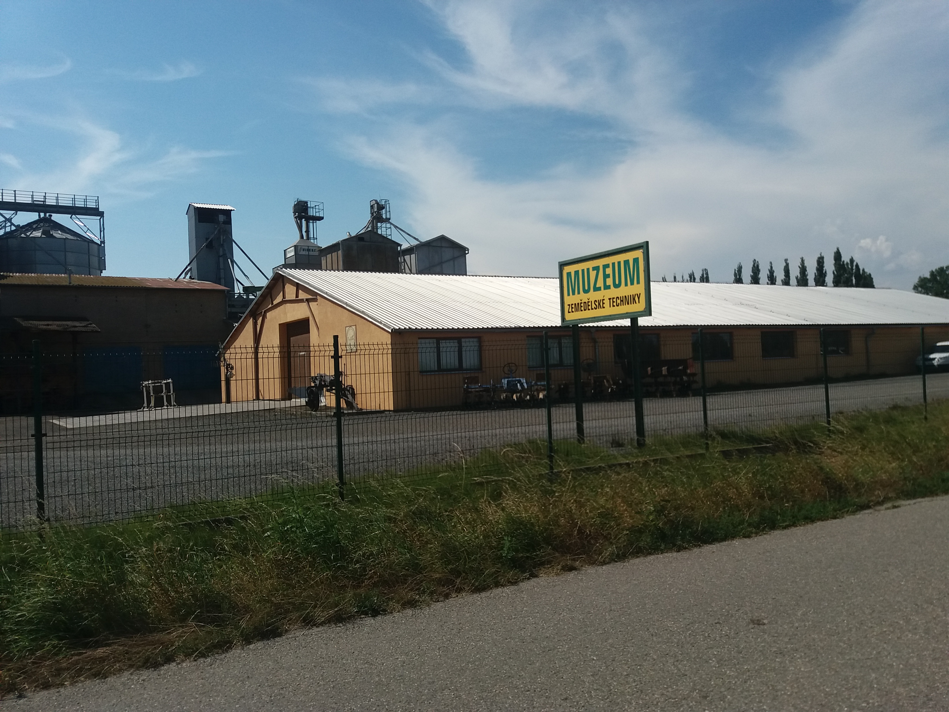 Muzeum zemědělské techniky našich dědů