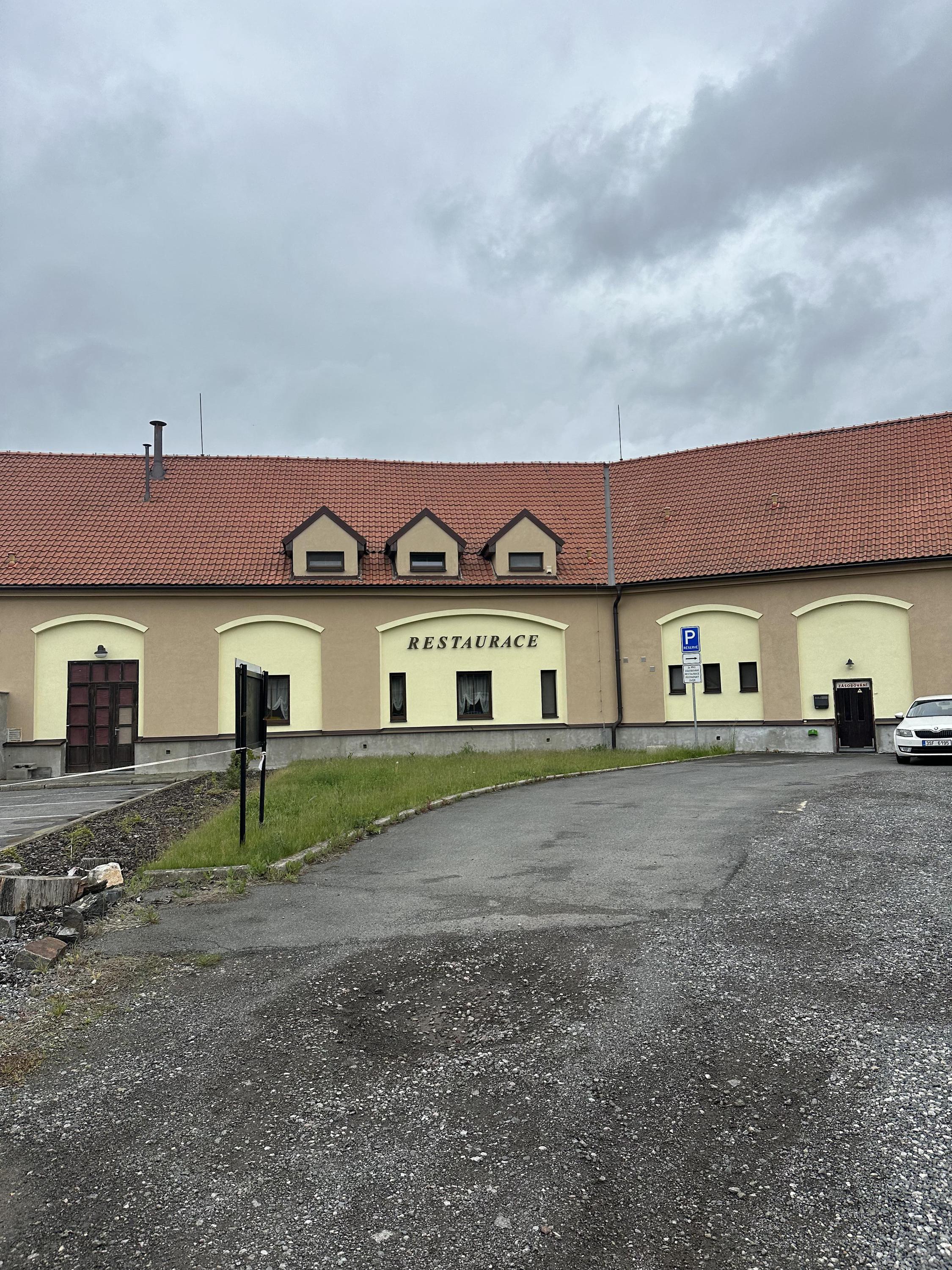 Pivovarský dvůr Chýně - Restaurace foto 4