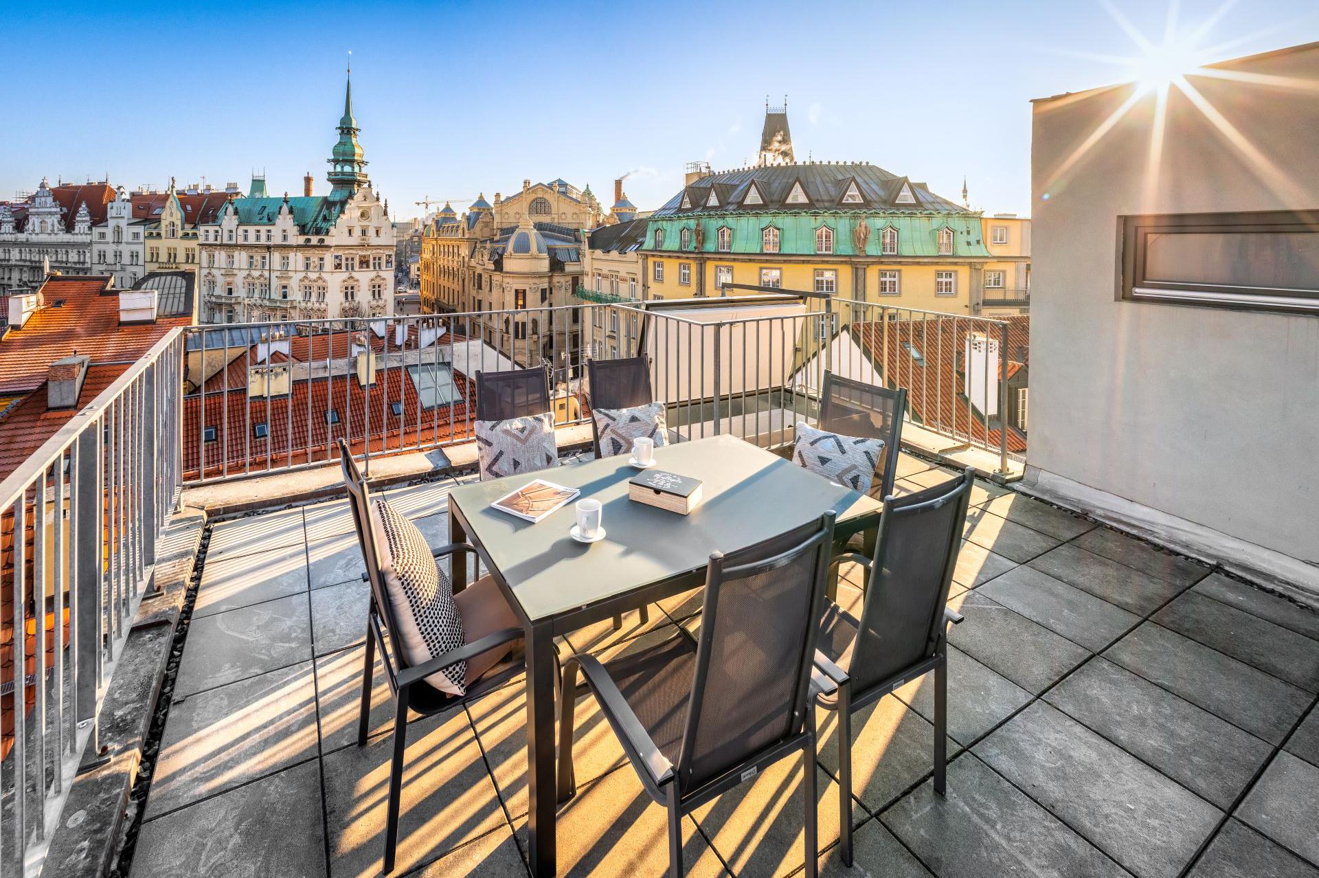 4 Arts Apartments by Adrez