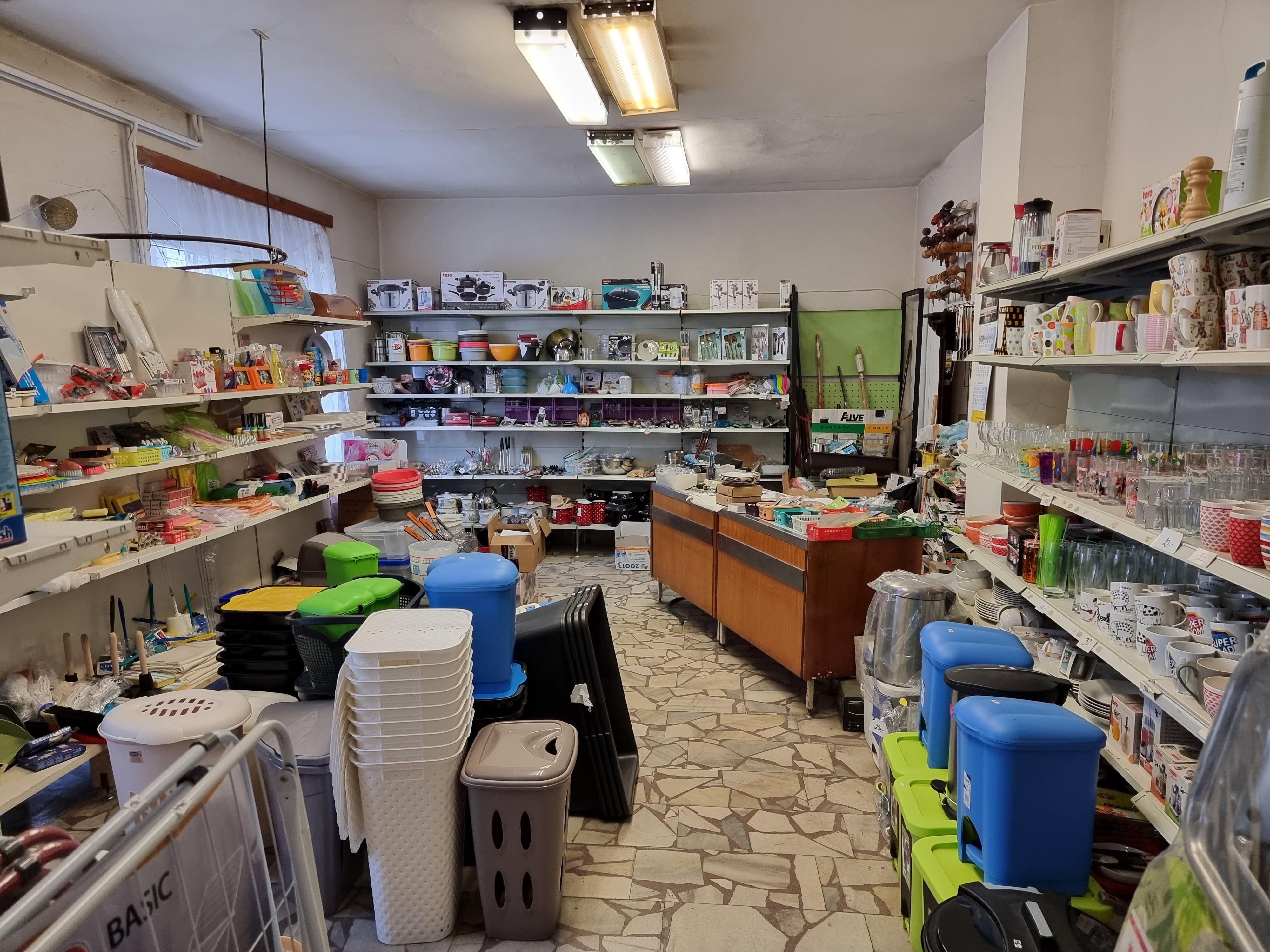 Železářství U Šroubka foto 2