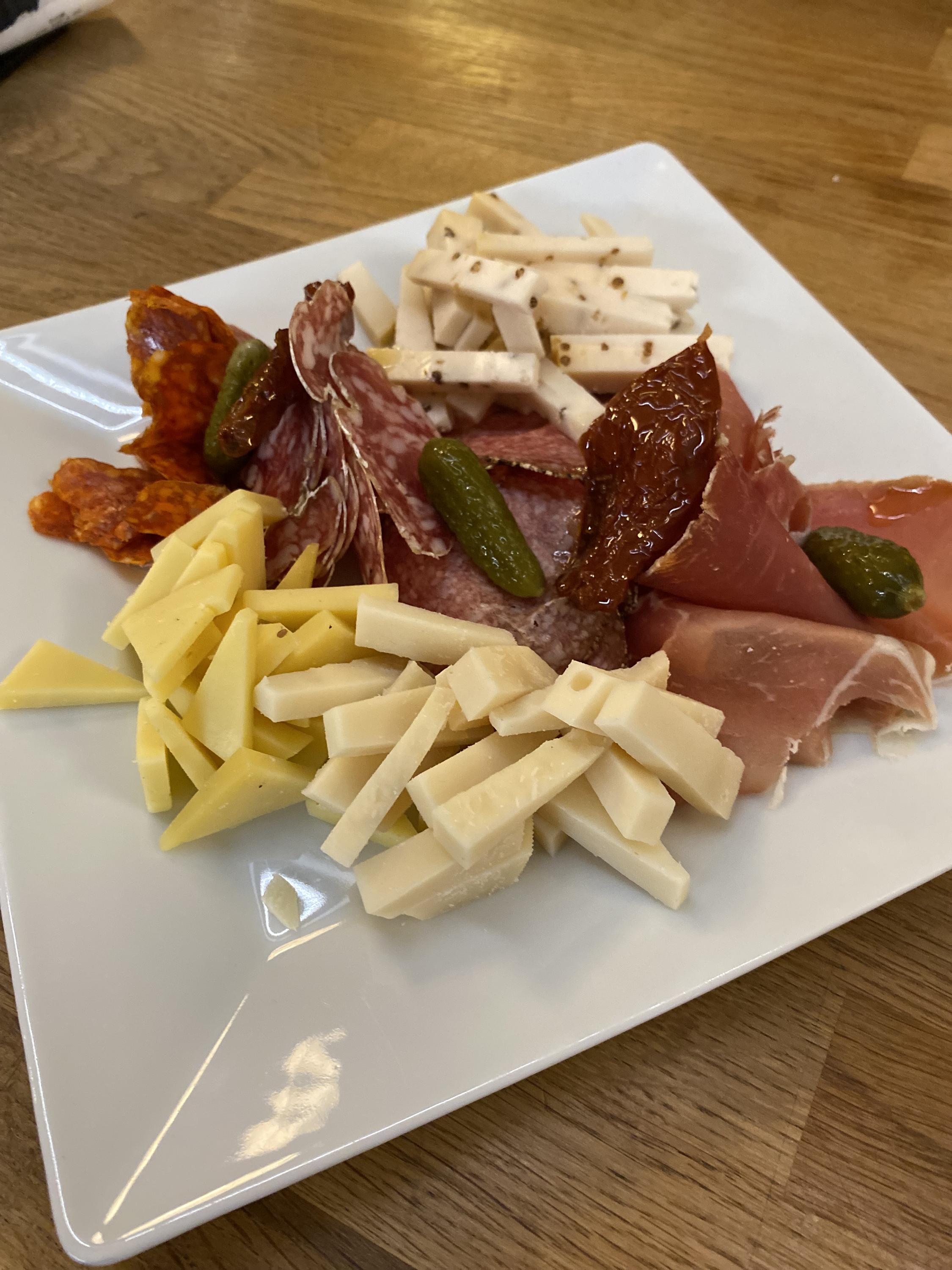 VICOM Wine Shop & Bar Karlín foto 5