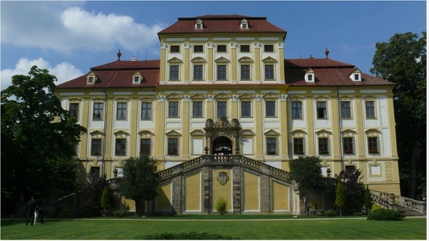 Zámek Červený Hrádek foto 3