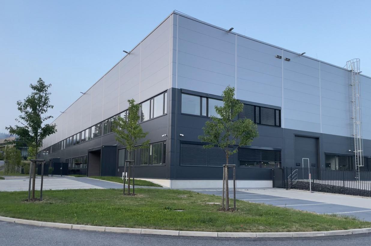 JABLOTRON a.s. - Výrobní hala