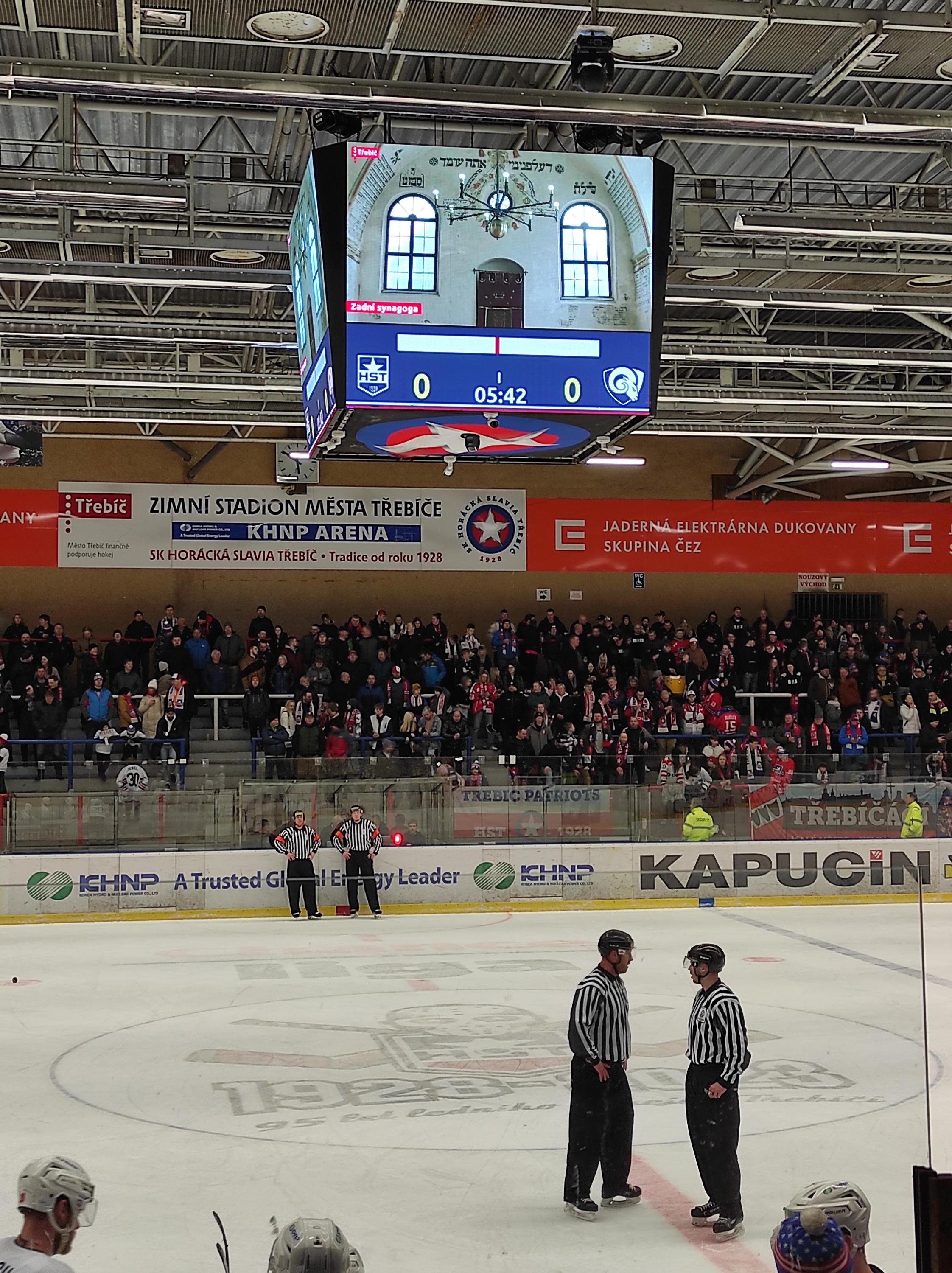 Zimní stadion města Třebíče - KHNP Arena foto 4