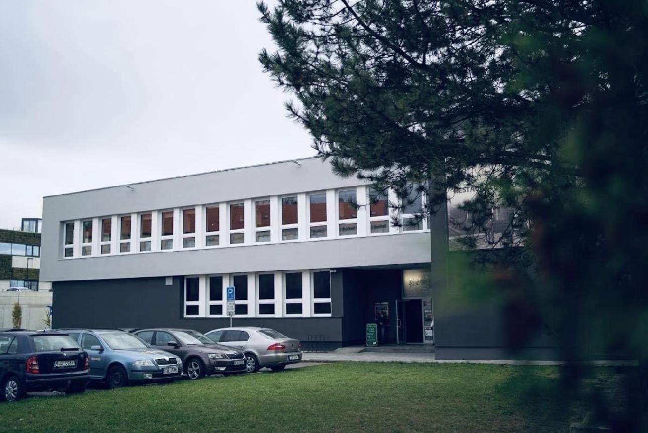 Restaurace Na Ostrově foto 2