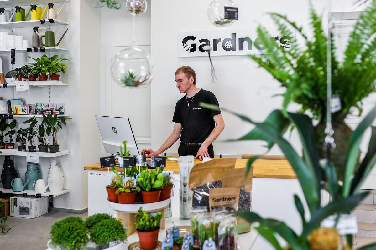 Gardners - Landscaping Ltd. Gardners - Landscaping Ltd.