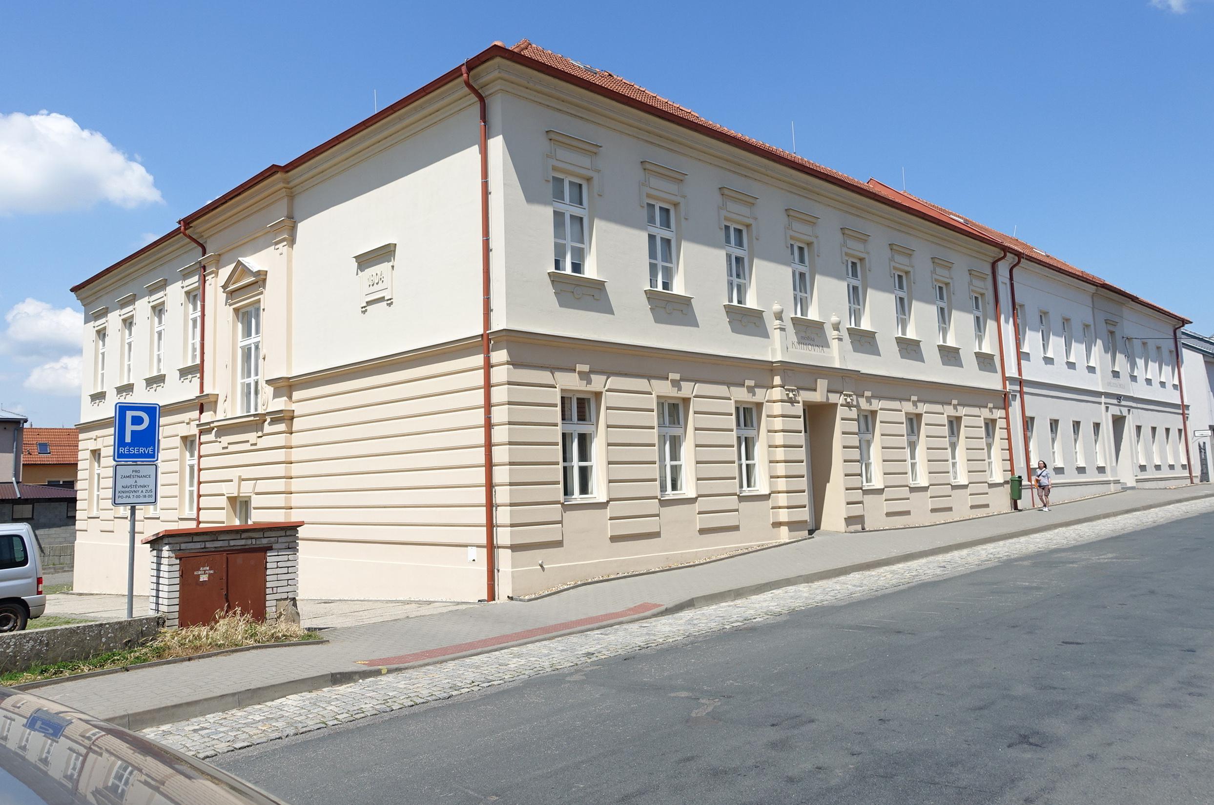 Městská knihovna Dubňany