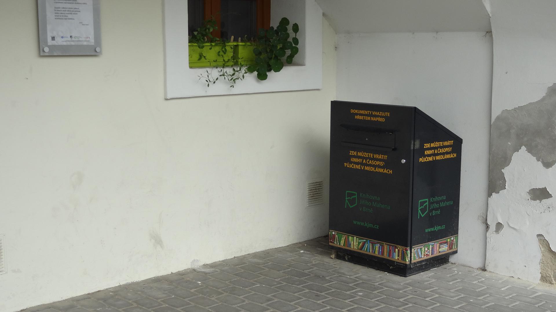 Knihovna Jiřího Mahena v Brně foto 5