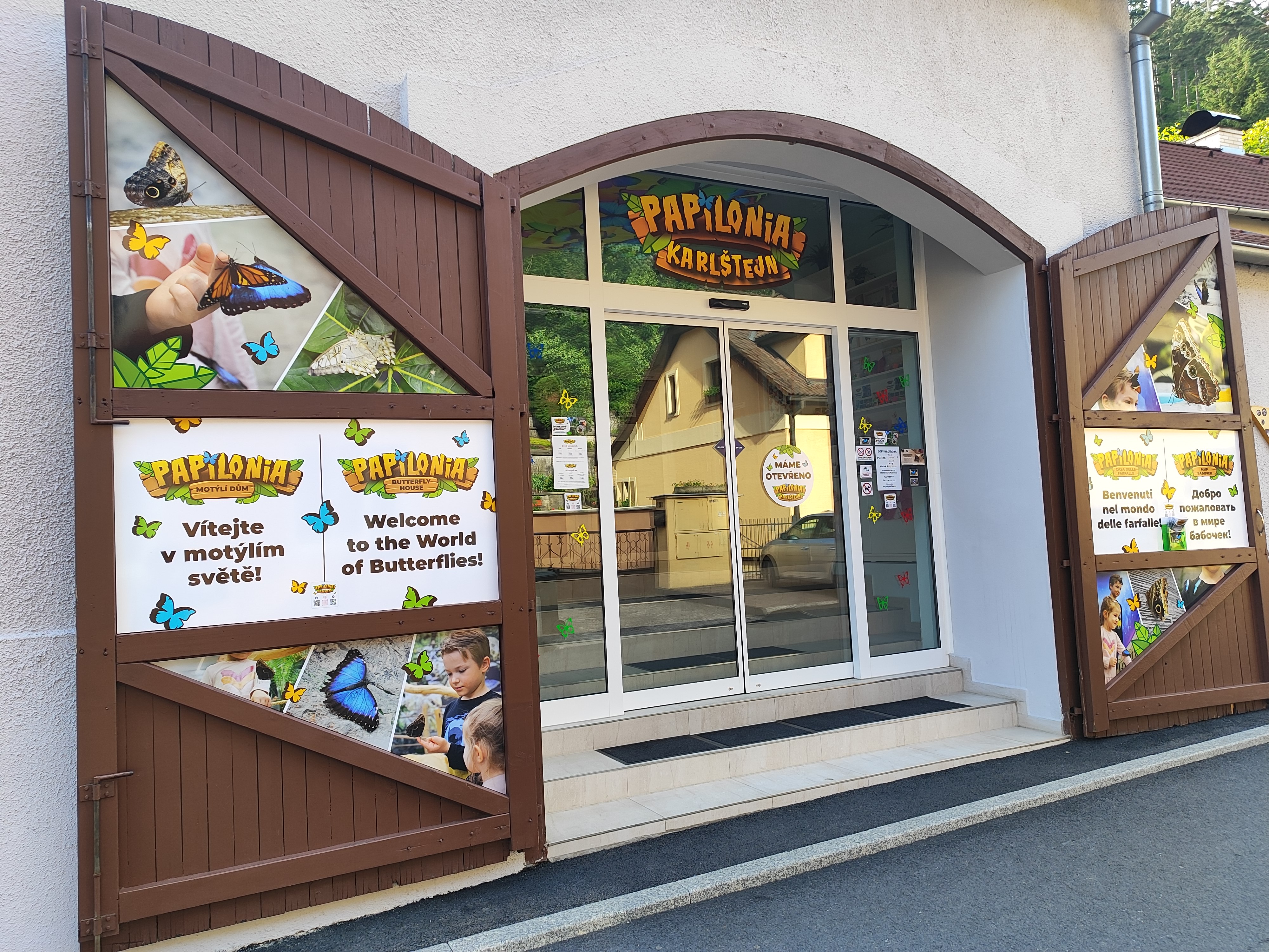 Papilonia – motýlí dům Karlštejn foto 5