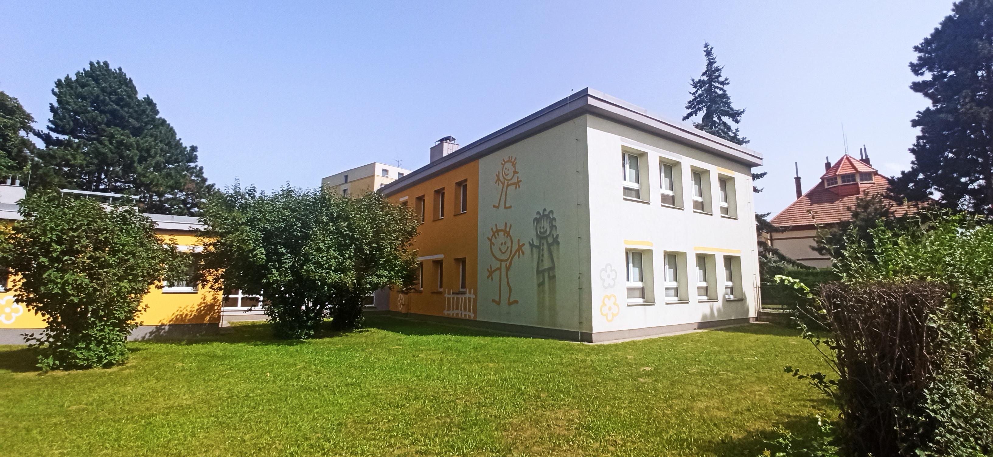 MŠ Strážnice, J. Skácela foto 3