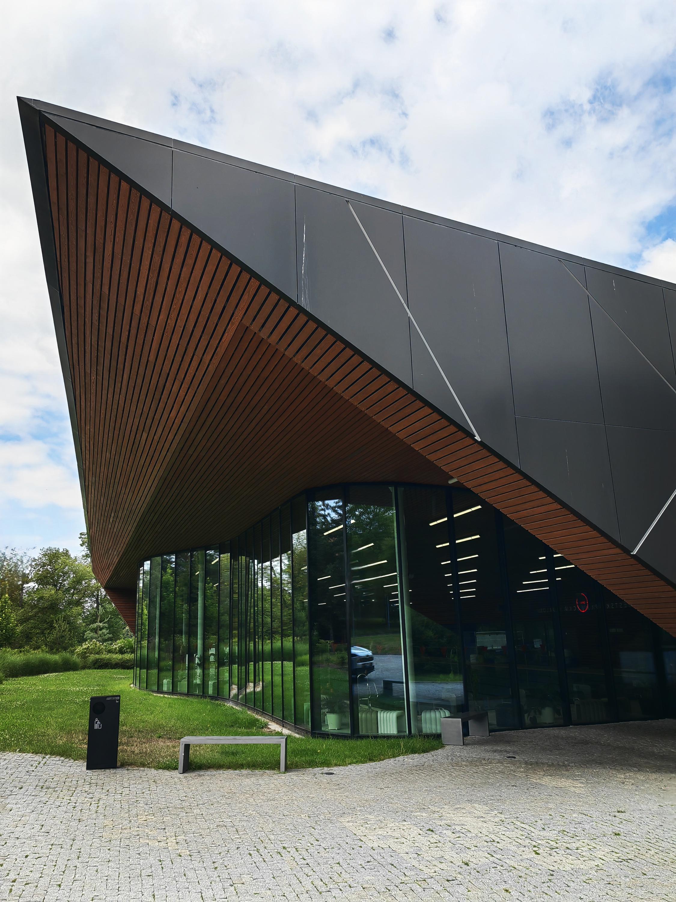 Městská plavecká hala Louny foto 4