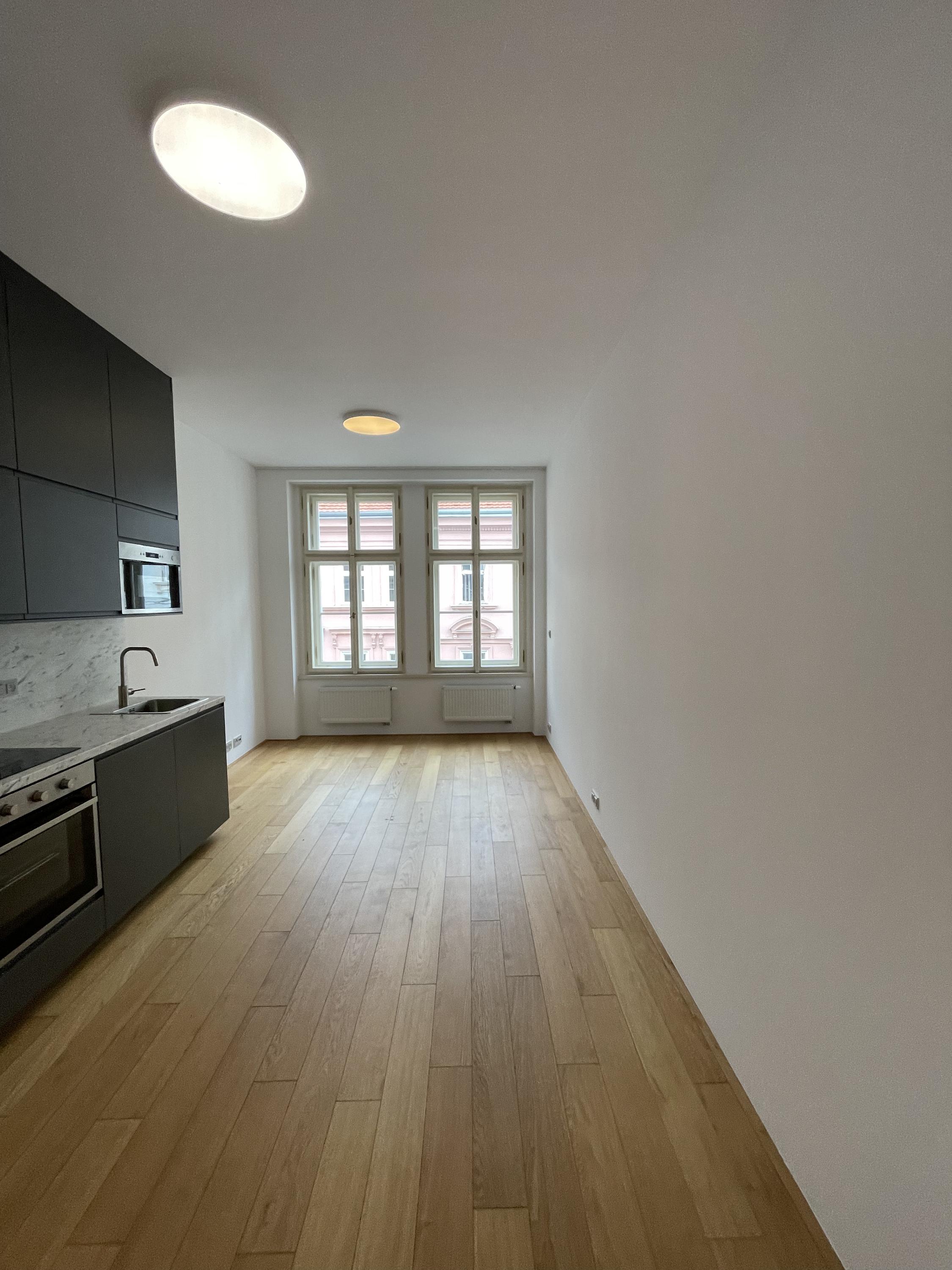 Pokojný malíř foto 4