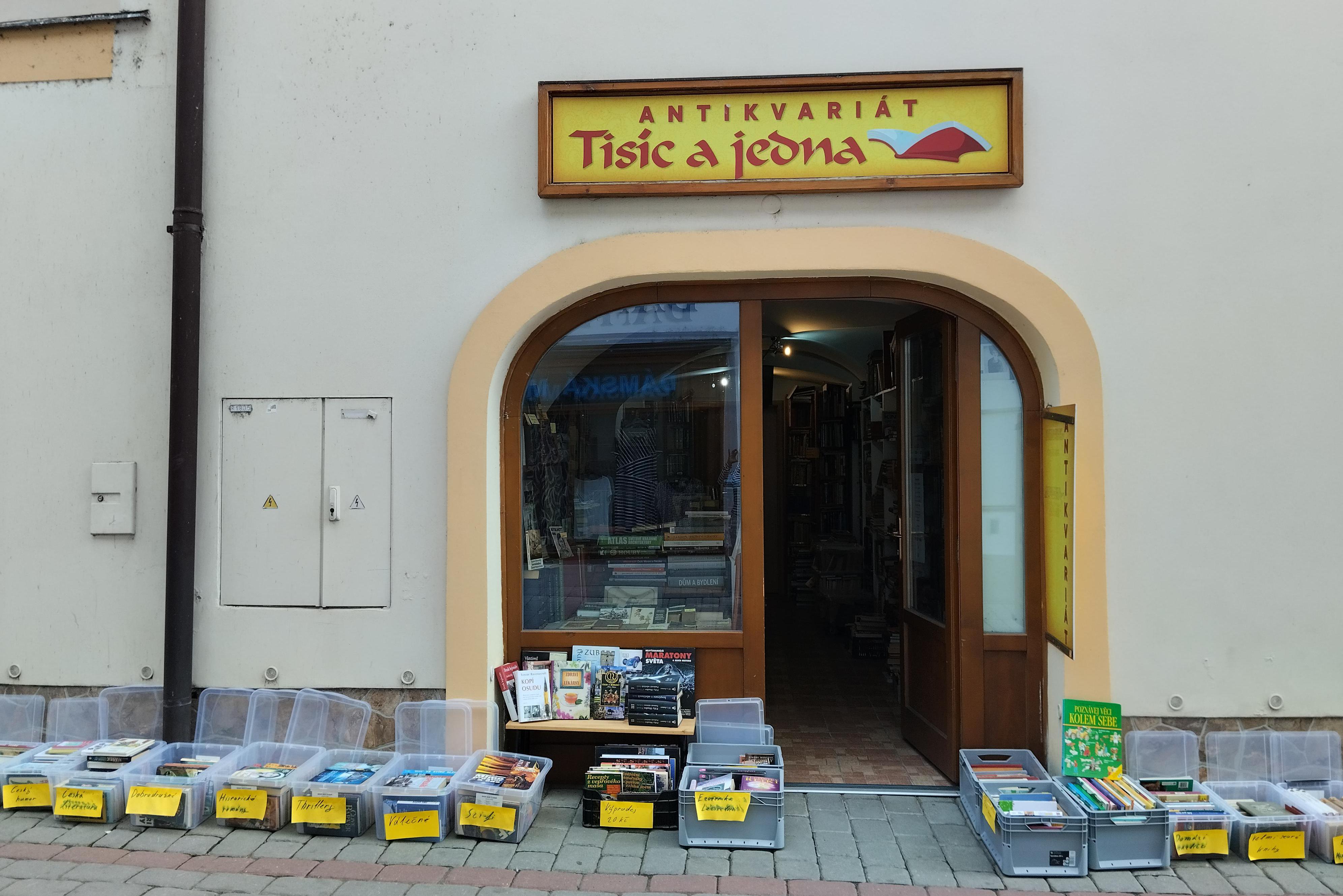 Antikvariát Tisíc a jedna kniha