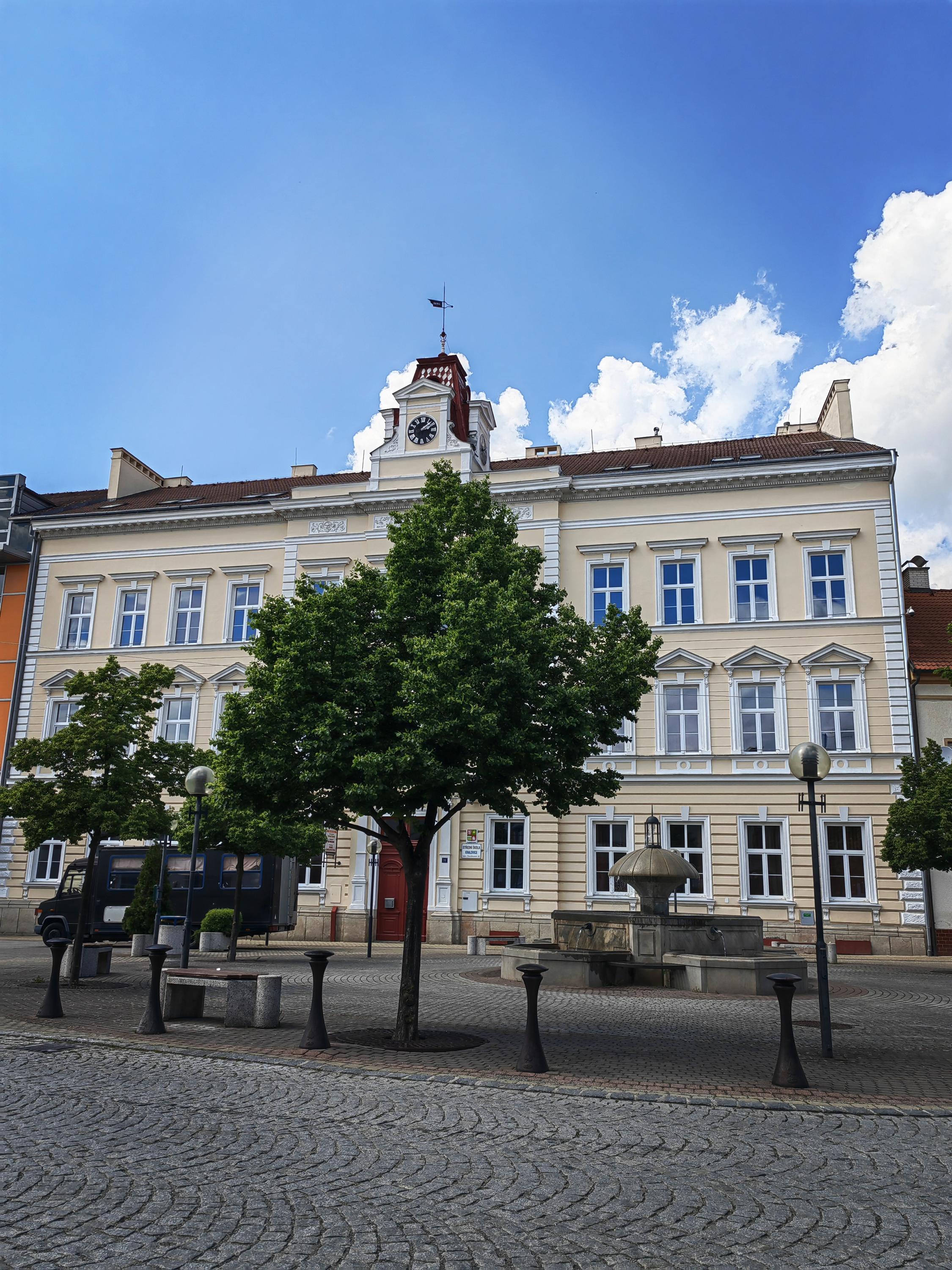 Střední škola Kralovice, náměstí Osvobození 32 foto 3