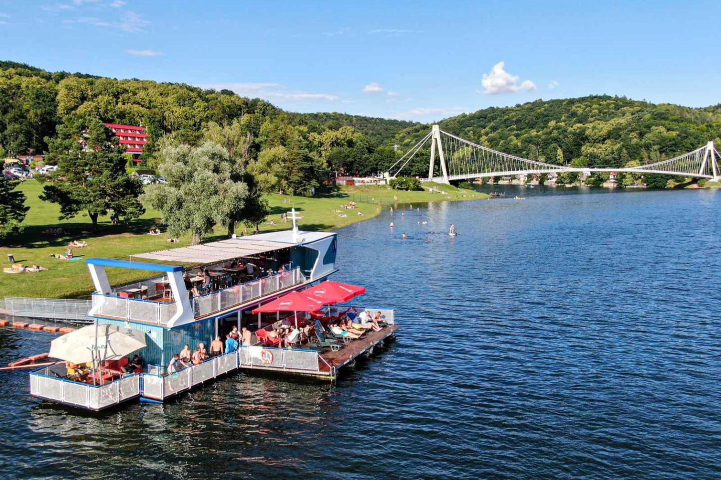 Pařník - Summer boat music bar
