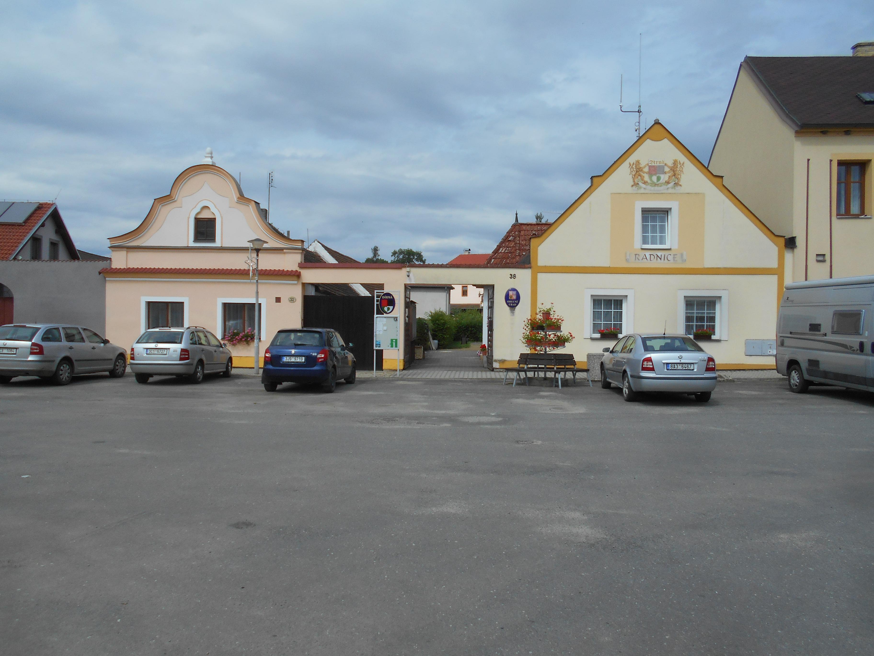 Dírná - obecní úřad foto 3