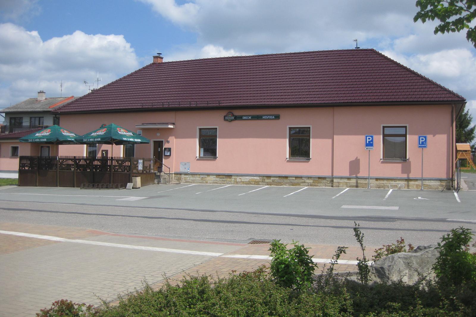 Obecní hospoda Lodín