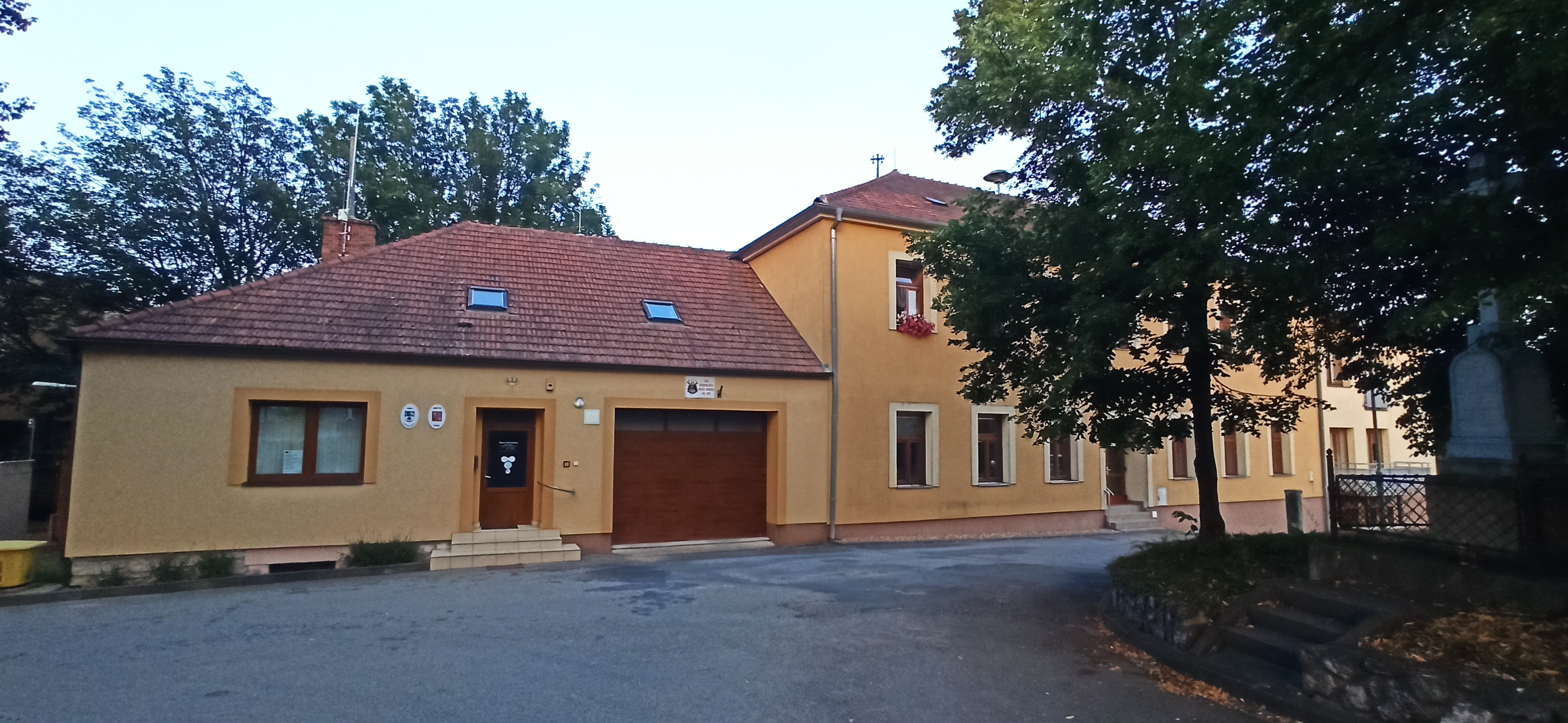 Vavřinec - obecní úřad foto 2