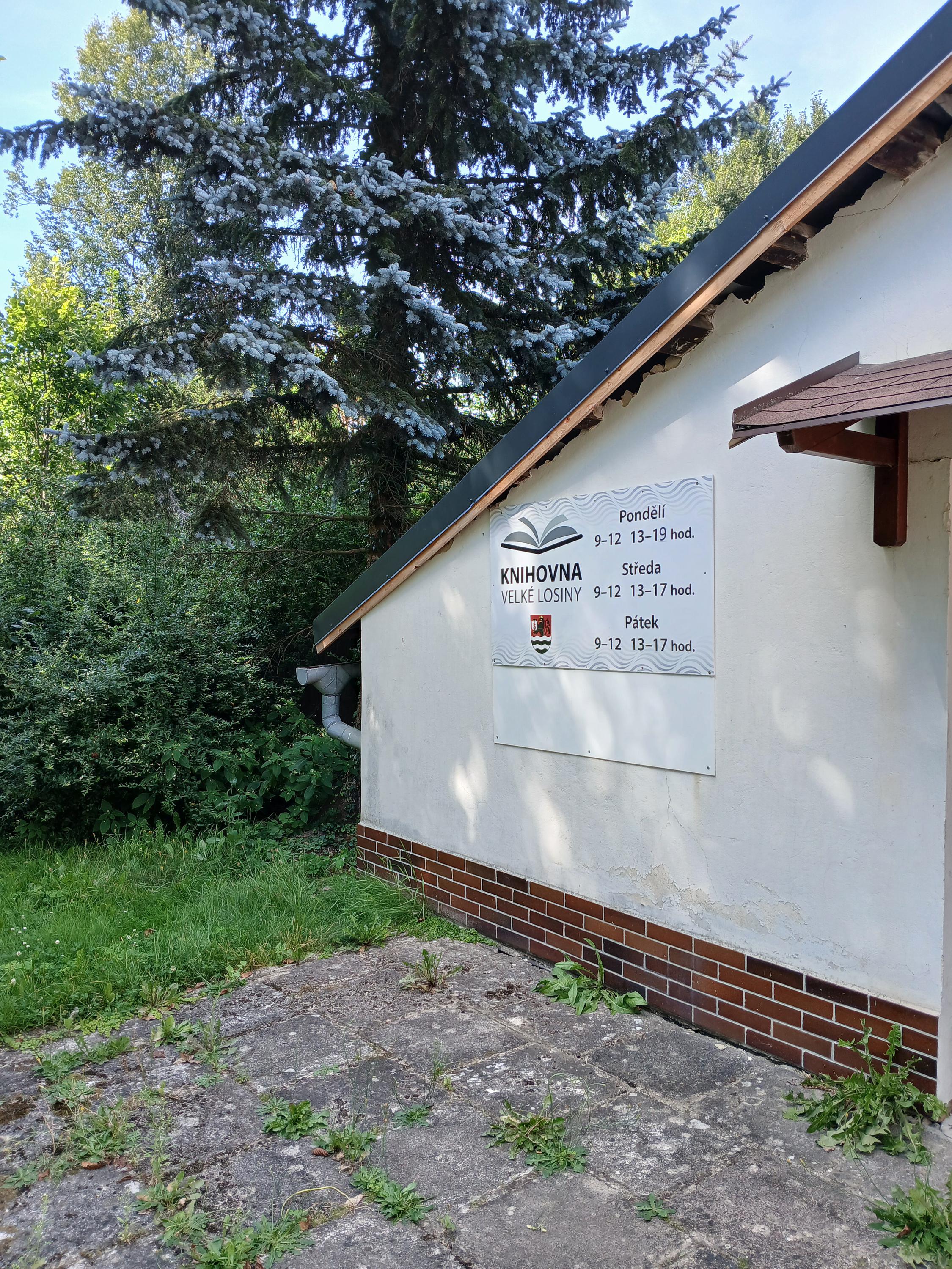 Místní knihovna Velké Losiny foto 5