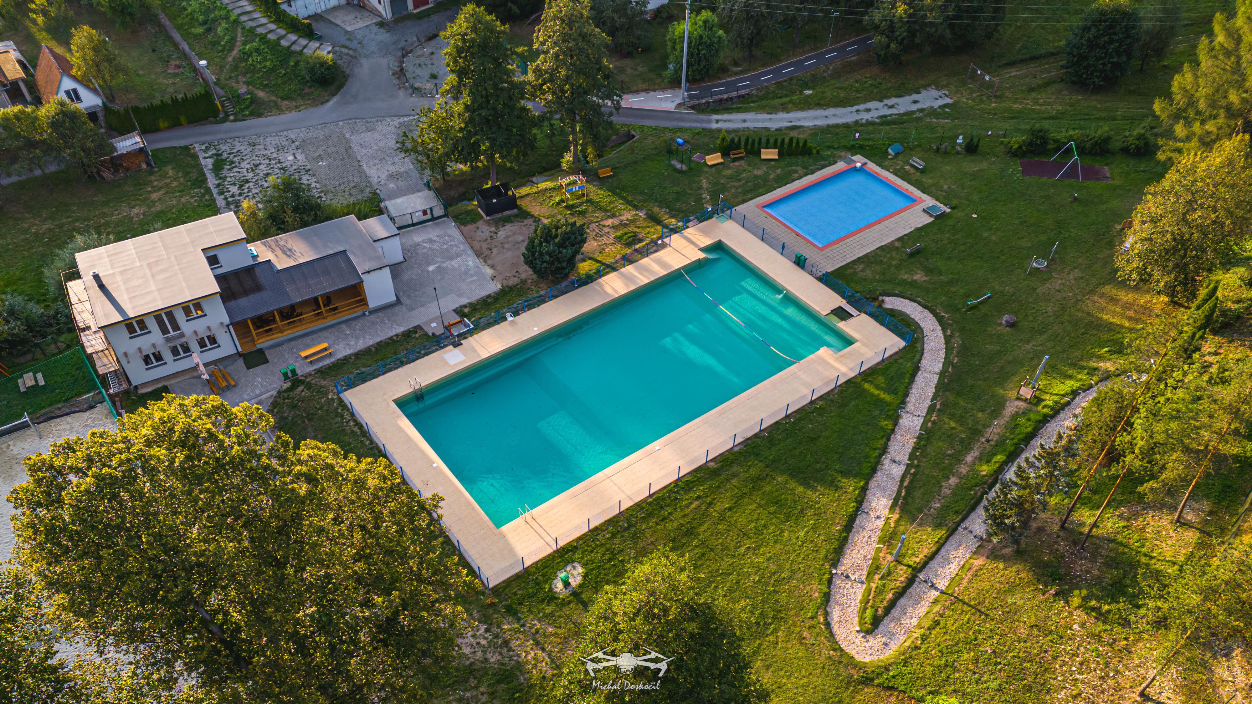 Koupaliště - Obec Brněnec foto 2