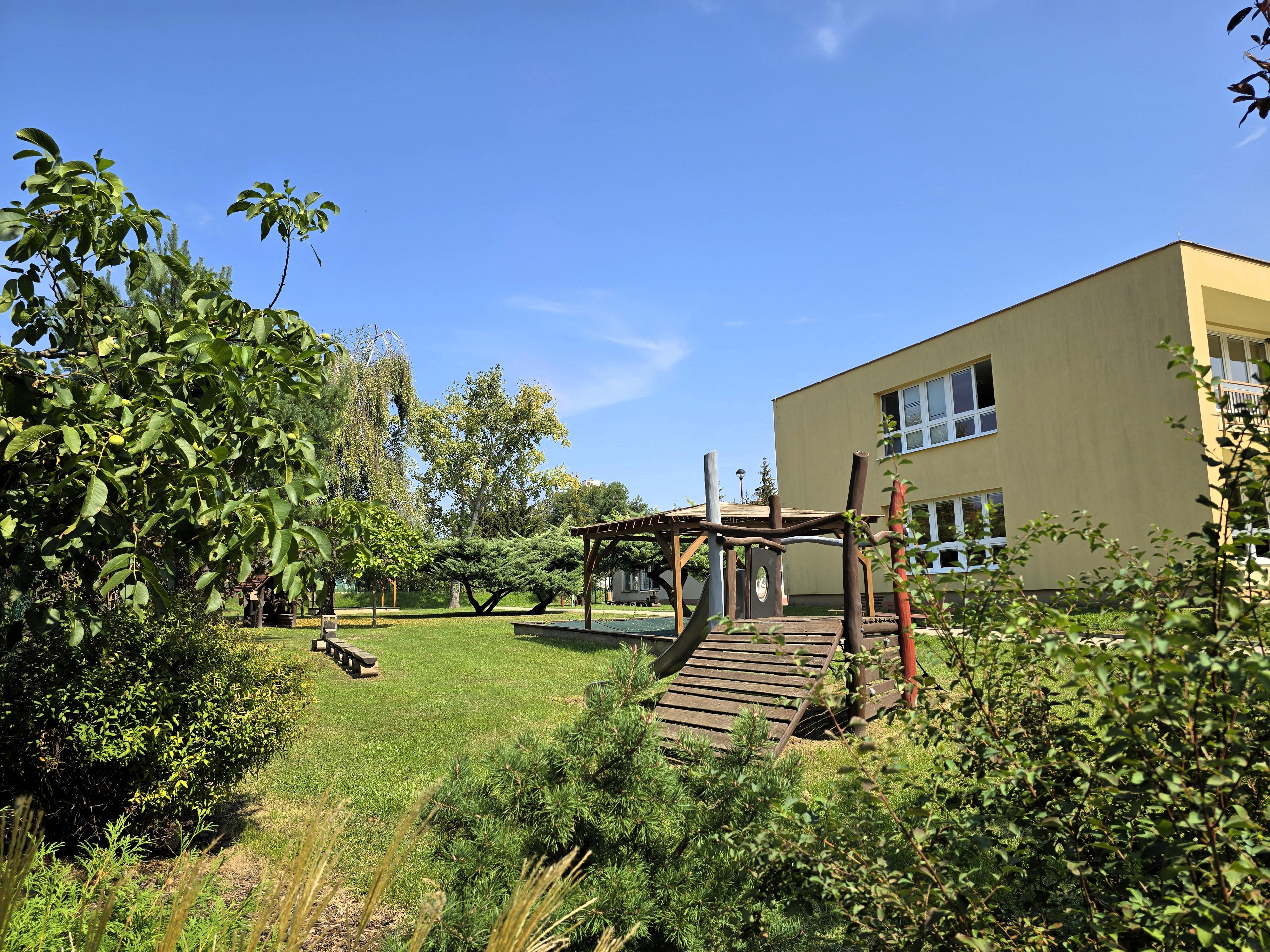 ZŠ a MŠ Kostelec na Hané foto 6