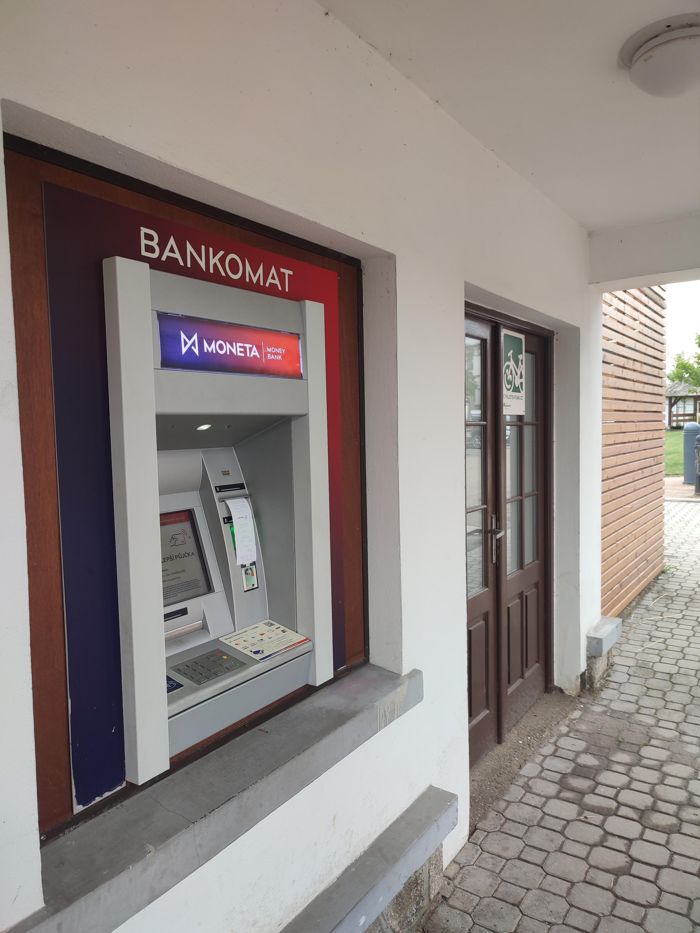 Bankomat MONETA Money Bank foto 5