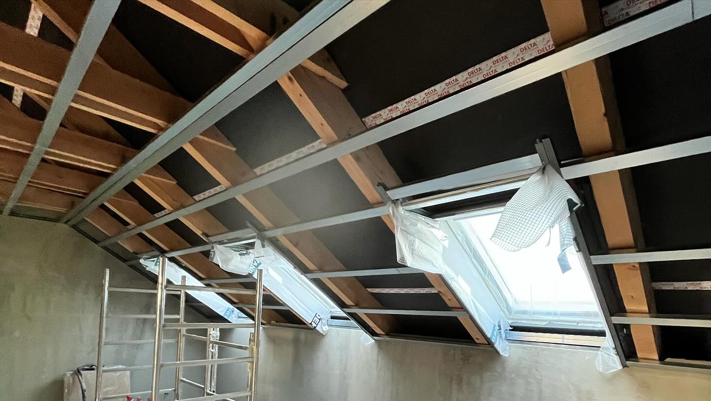 Stříkaná pěnová izolace - Modern Therm foto 2