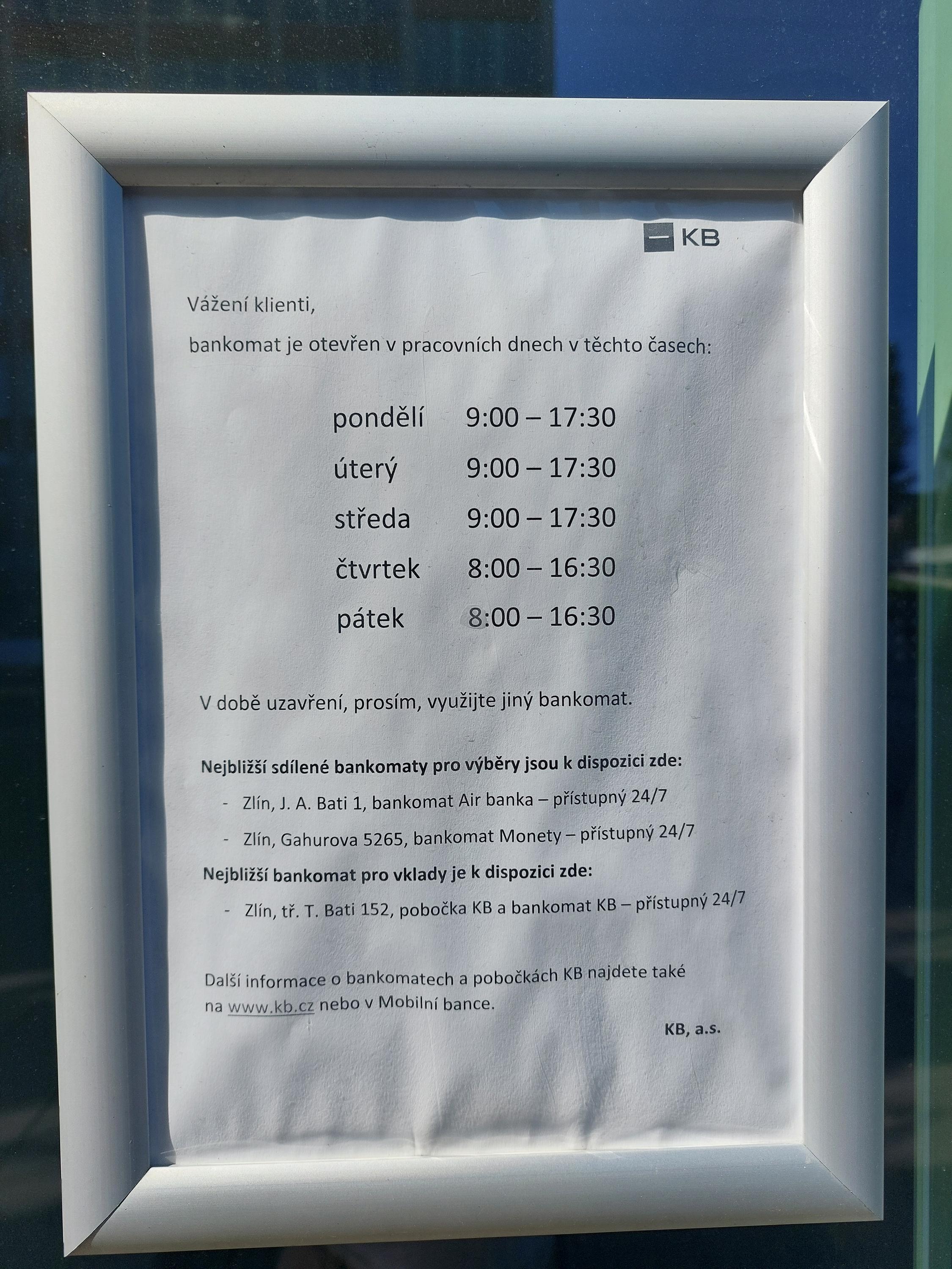 Bankomat Komerční banky foto 2