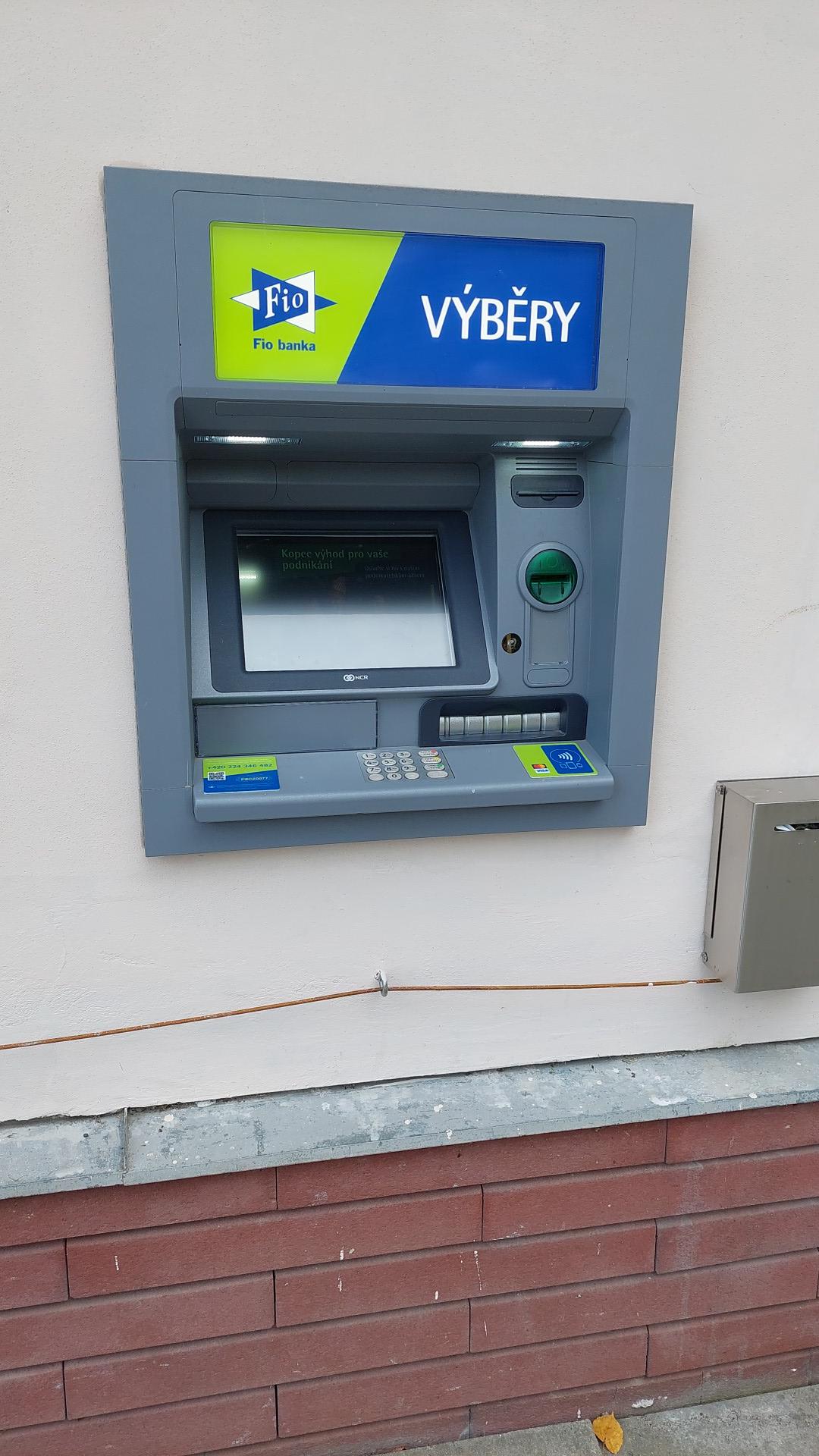 Bankomat Fio banky foto 2