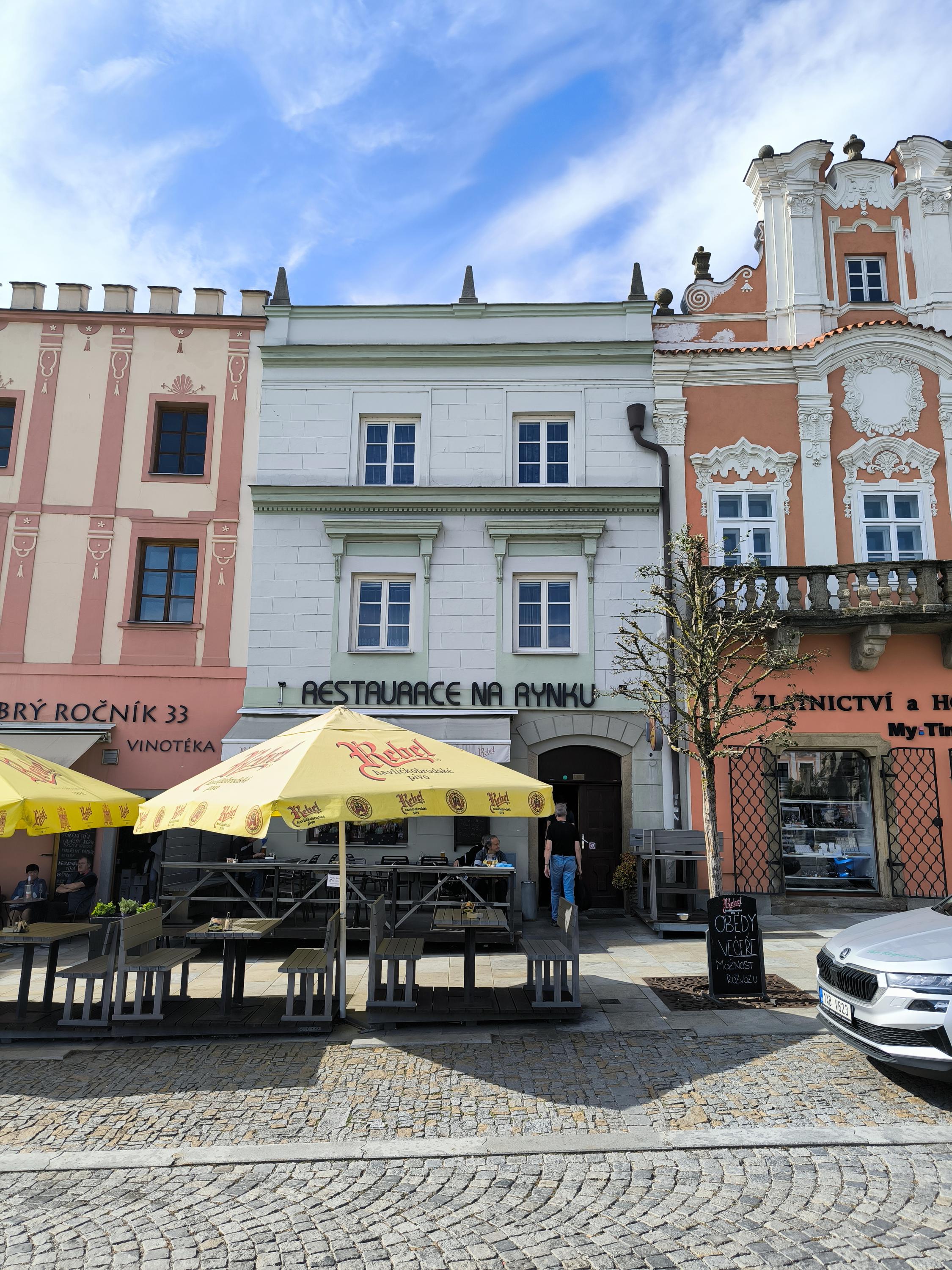 Rebel Na Rynku foto 2