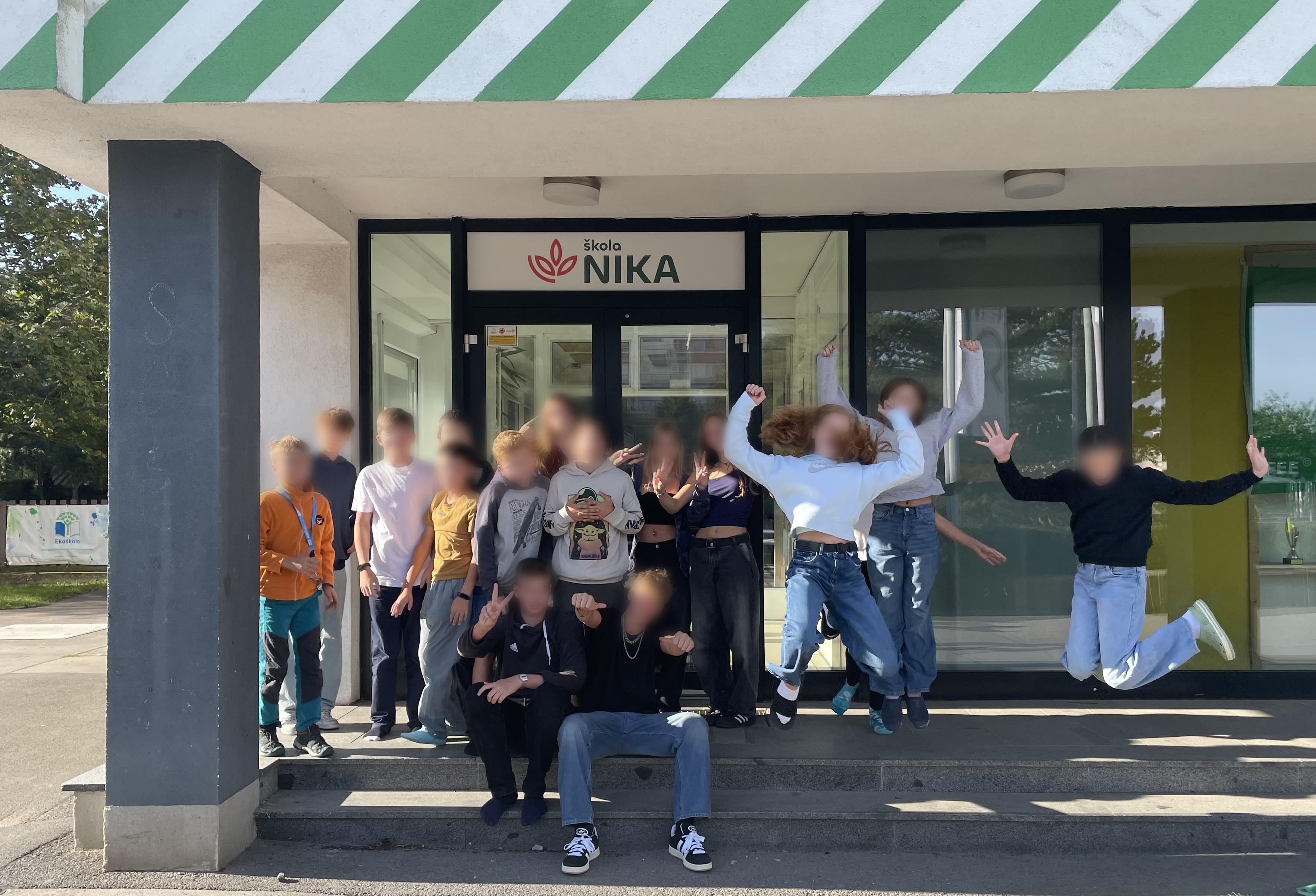 Základní škola Nika foto 1