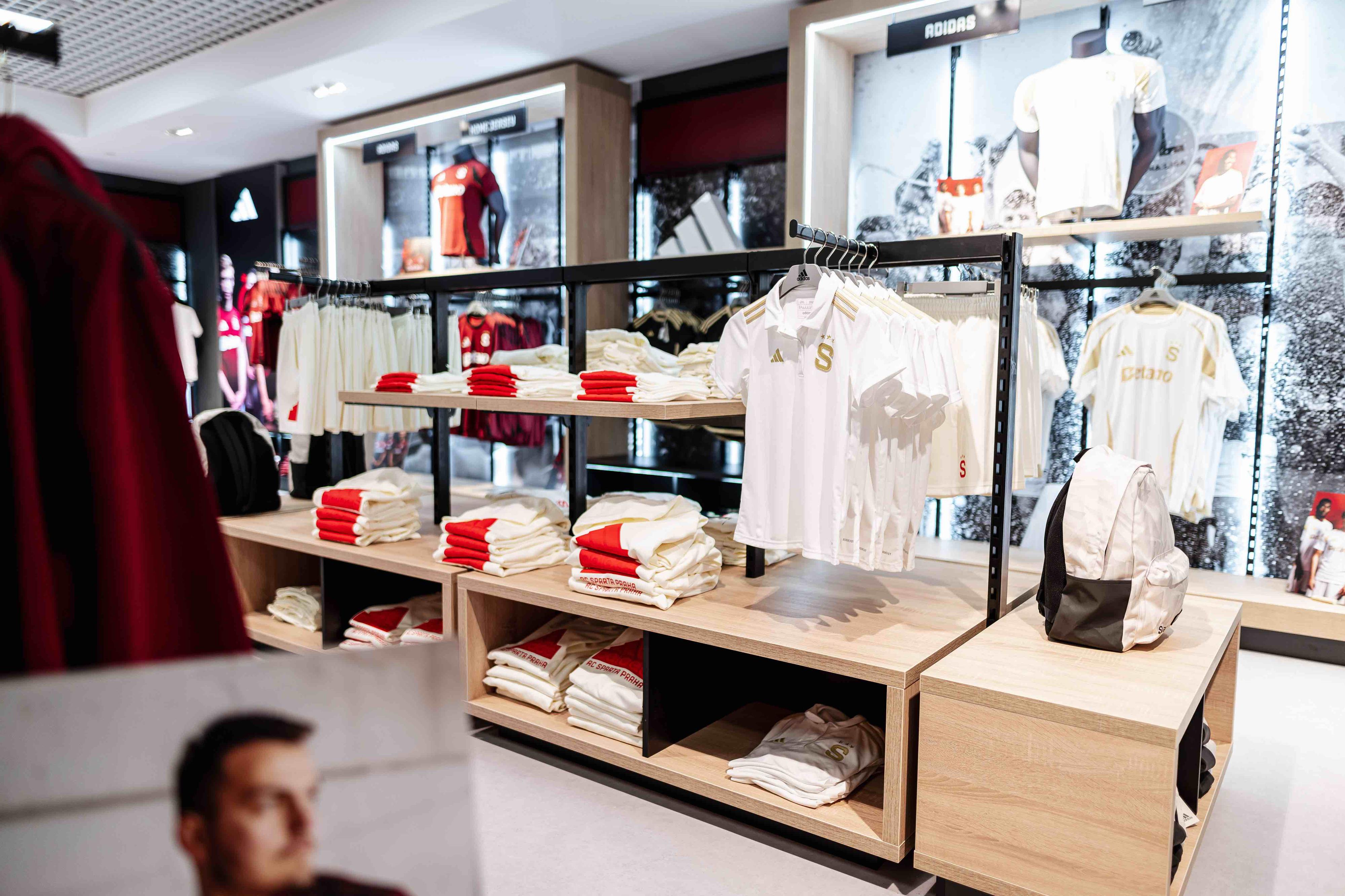 Fanshop AC Sparta Praha foto 3
