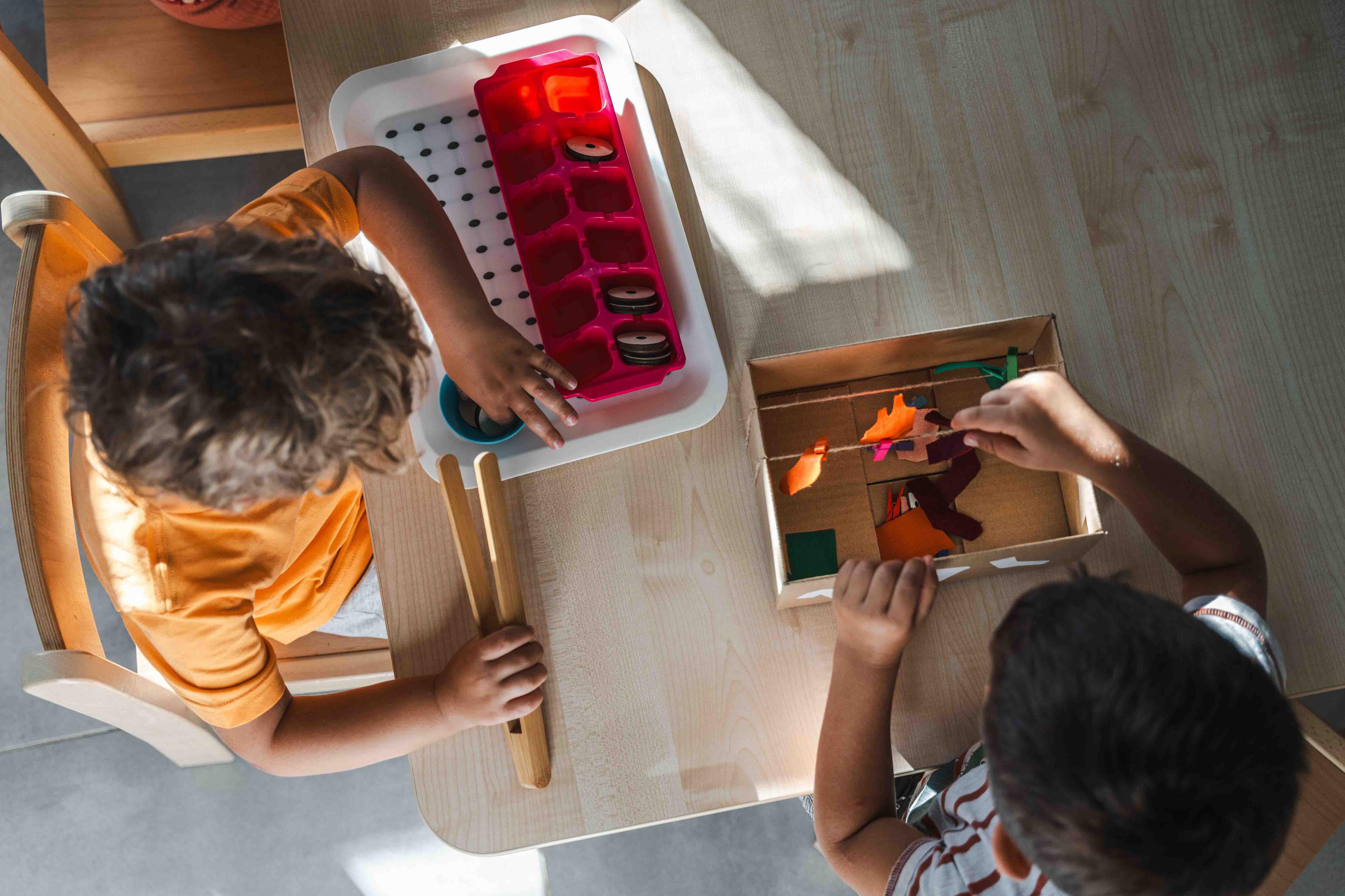 Před školkou - dětská skupina