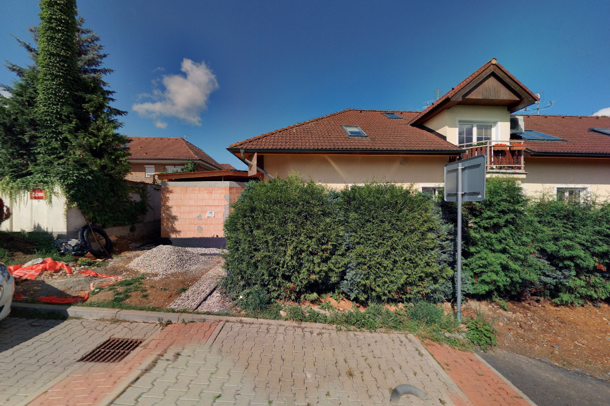 Švadlena Irena Pelcrová foto 2