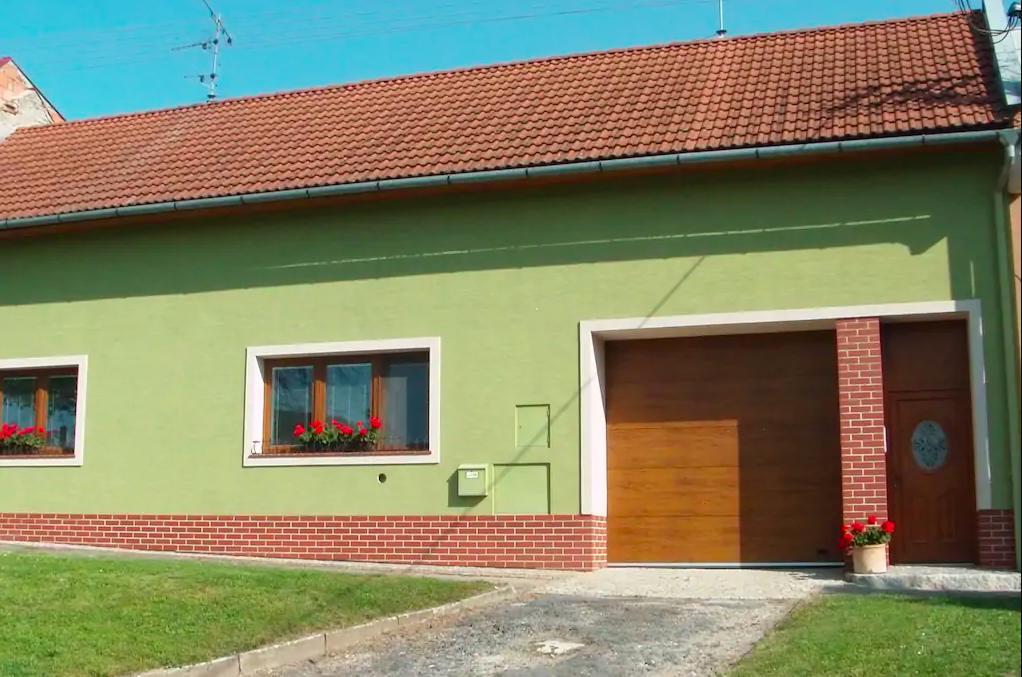 UBYTOVÁNÍ VE DVOŘE foto 4