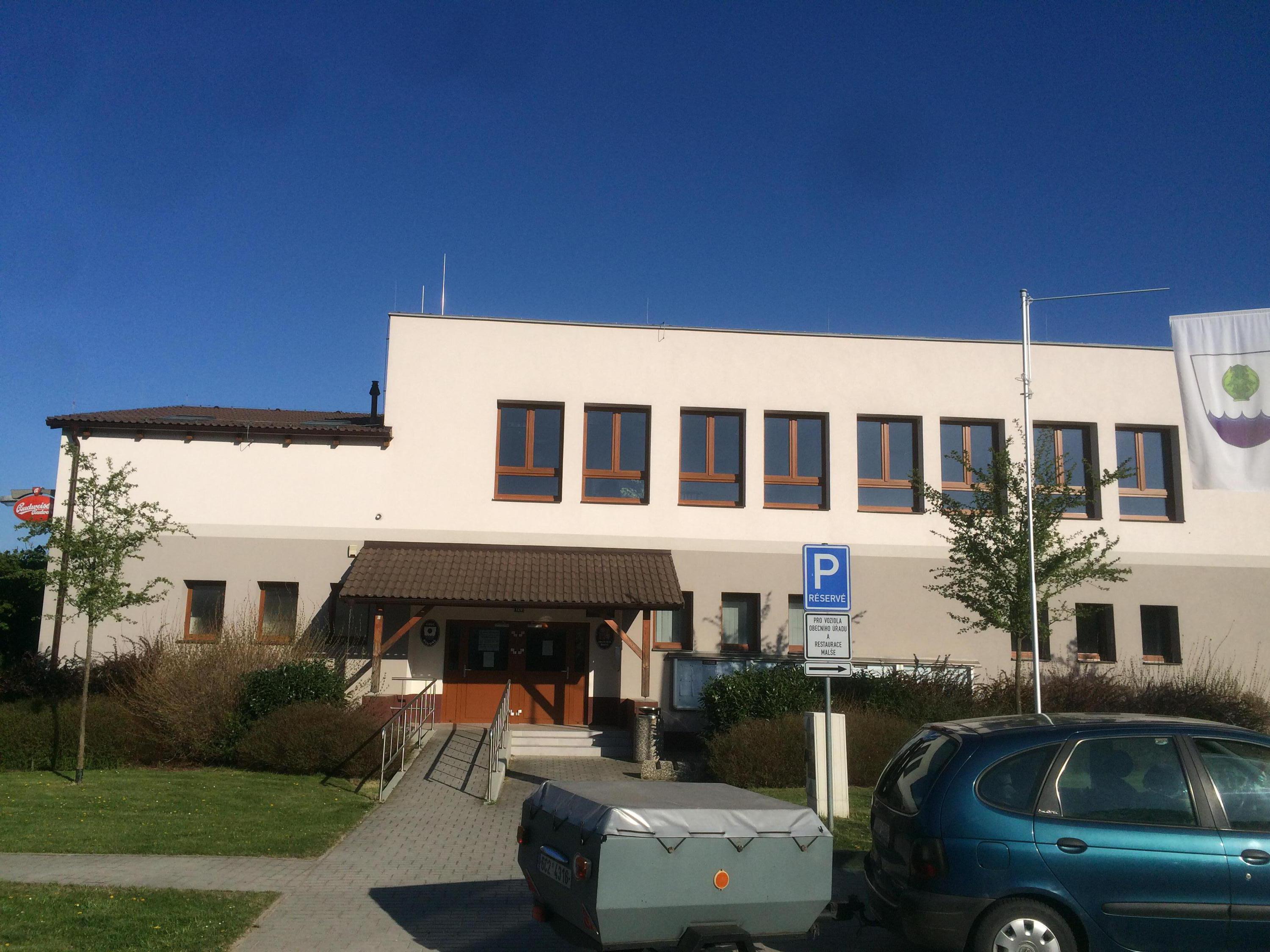 Obec Roudné - obecní úřad foto 1