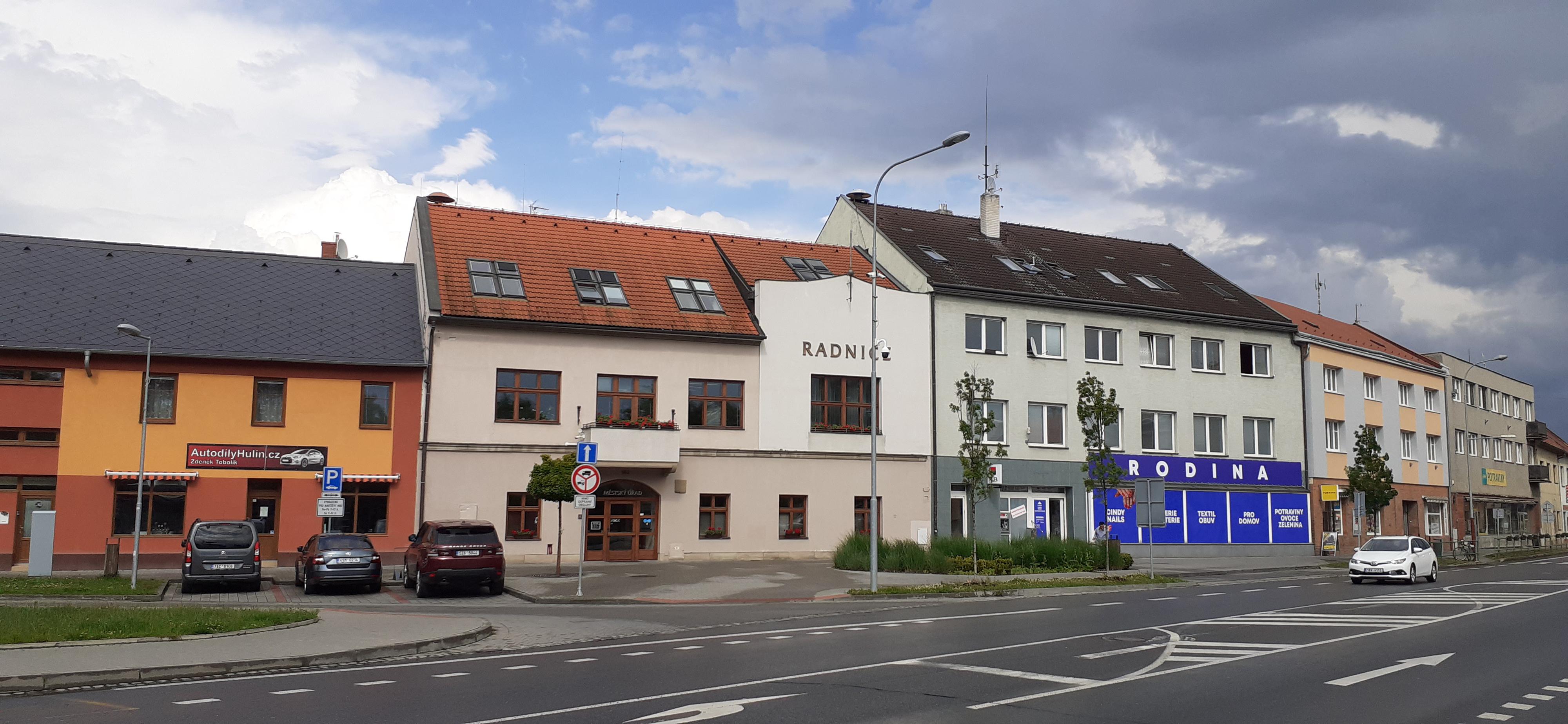 Hulín - městský úřad foto 3