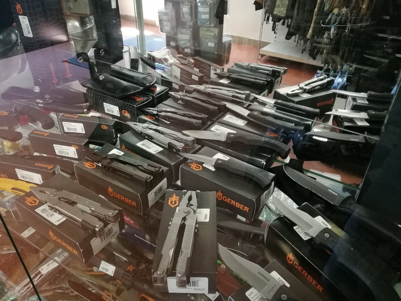 Armyshop Armed foto 5