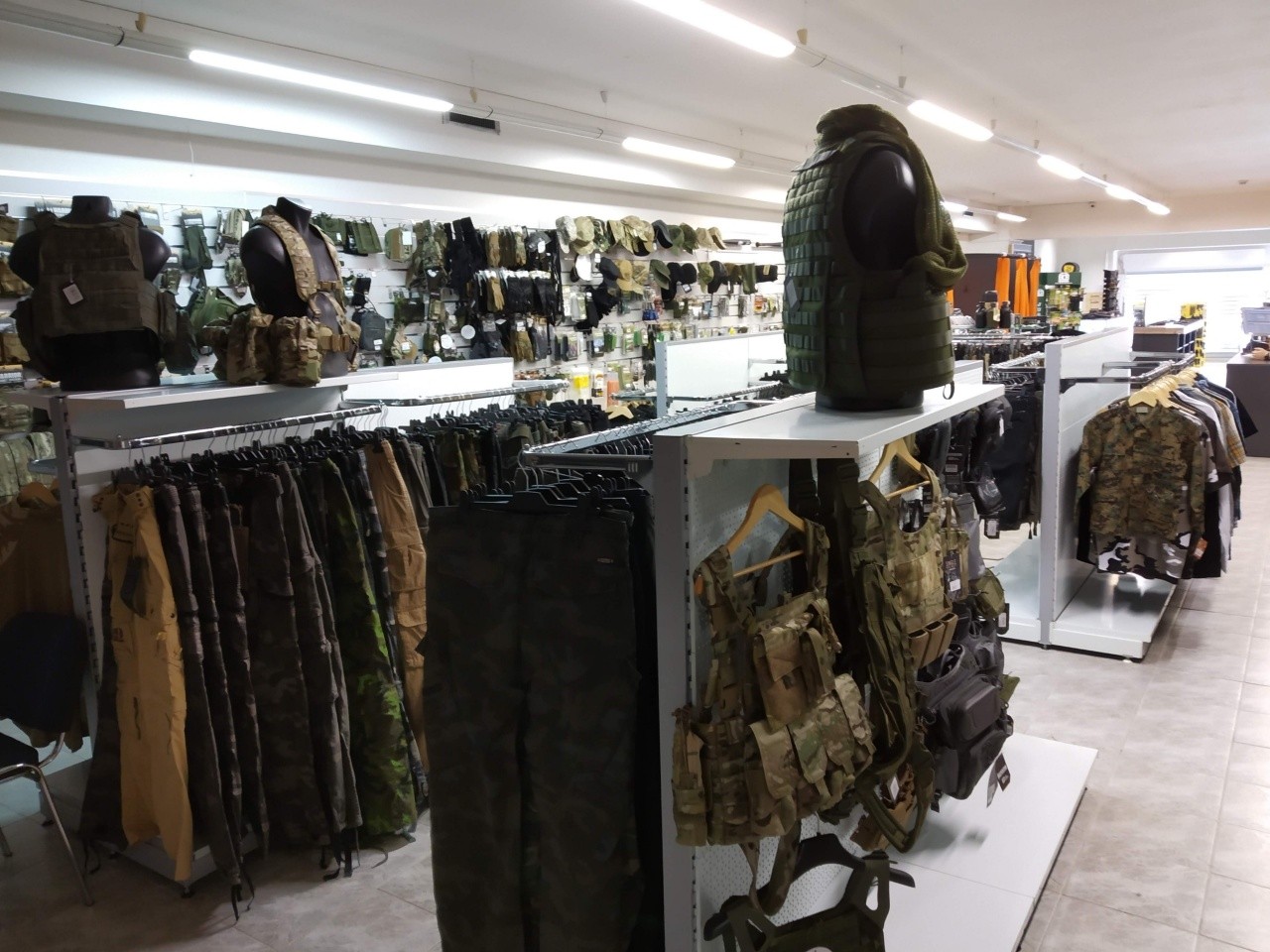 Armyshop Armed foto 4