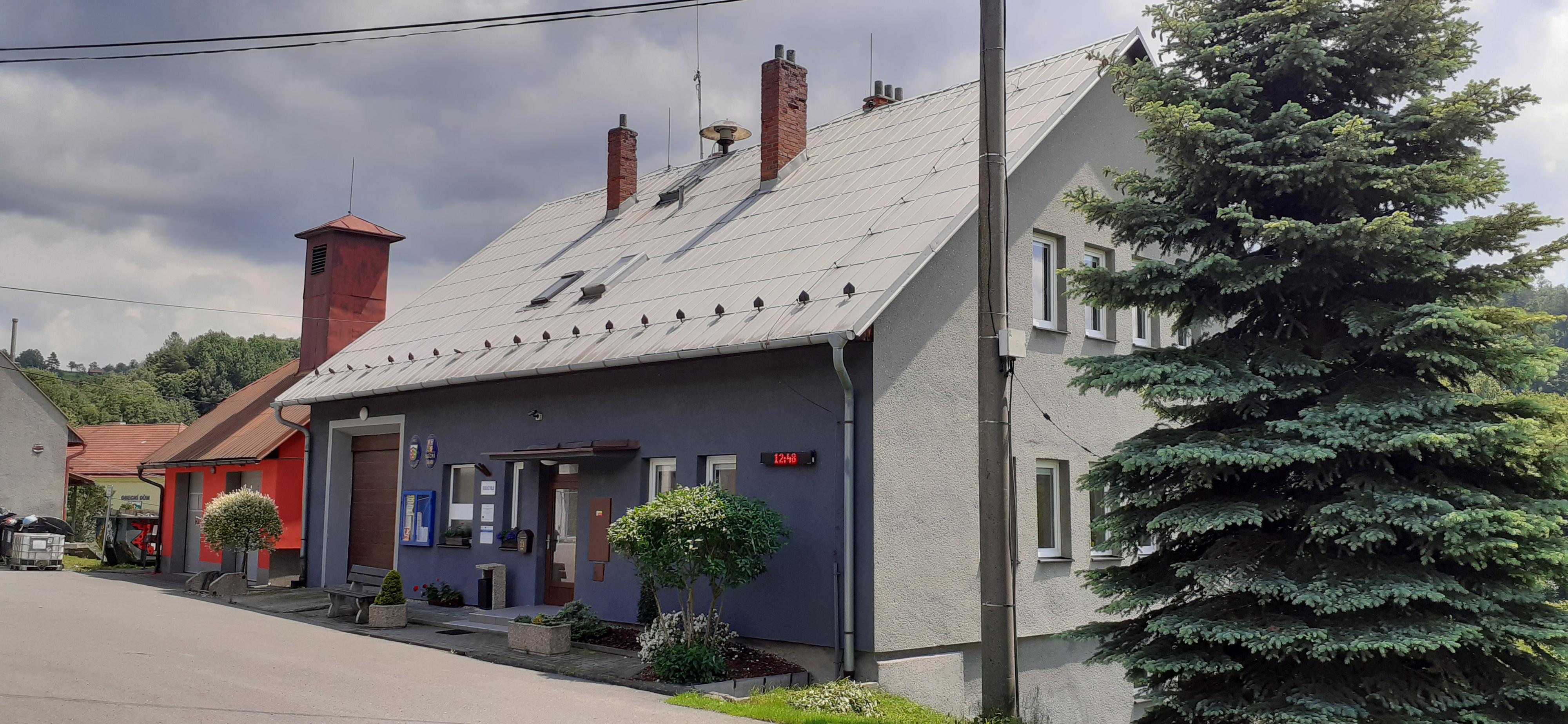 Velká Lhota - obecní úřad foto 6