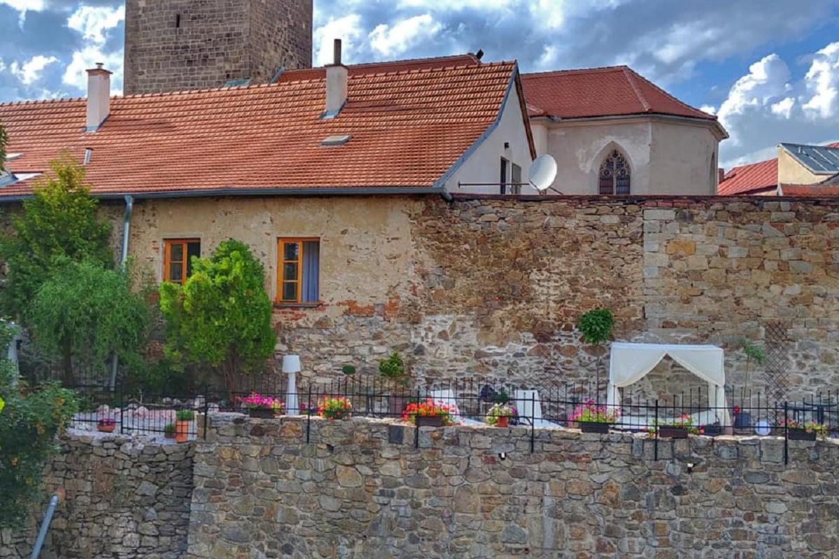 Rezidence pod věží