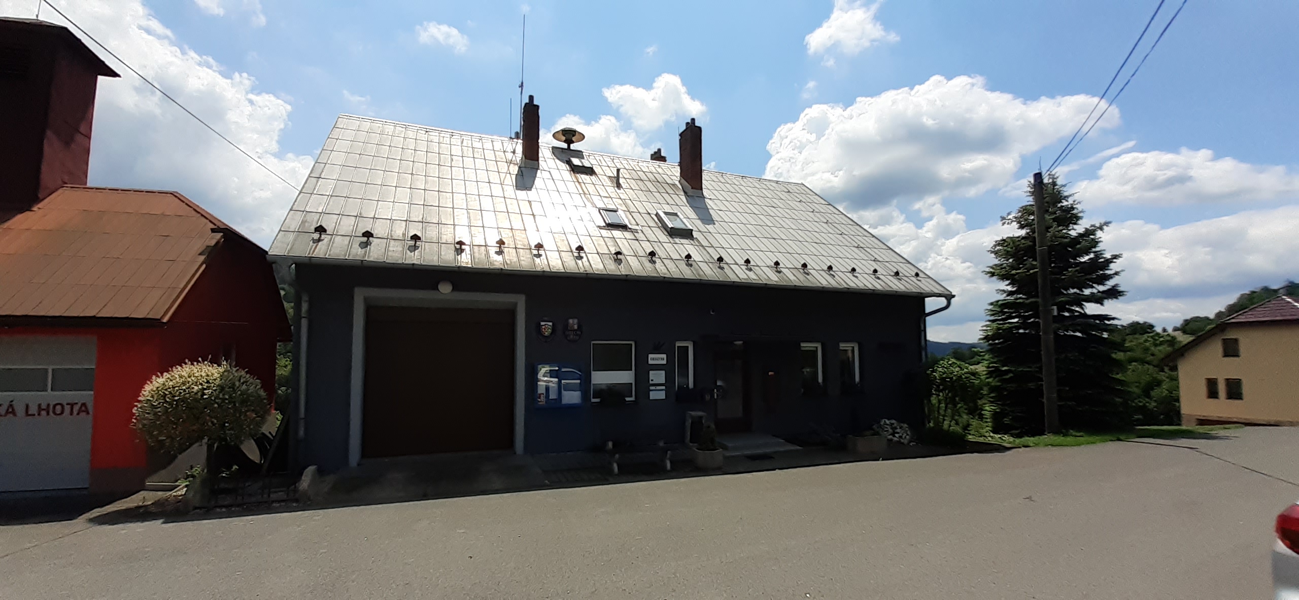 Velká Lhota - obecní úřad foto 5