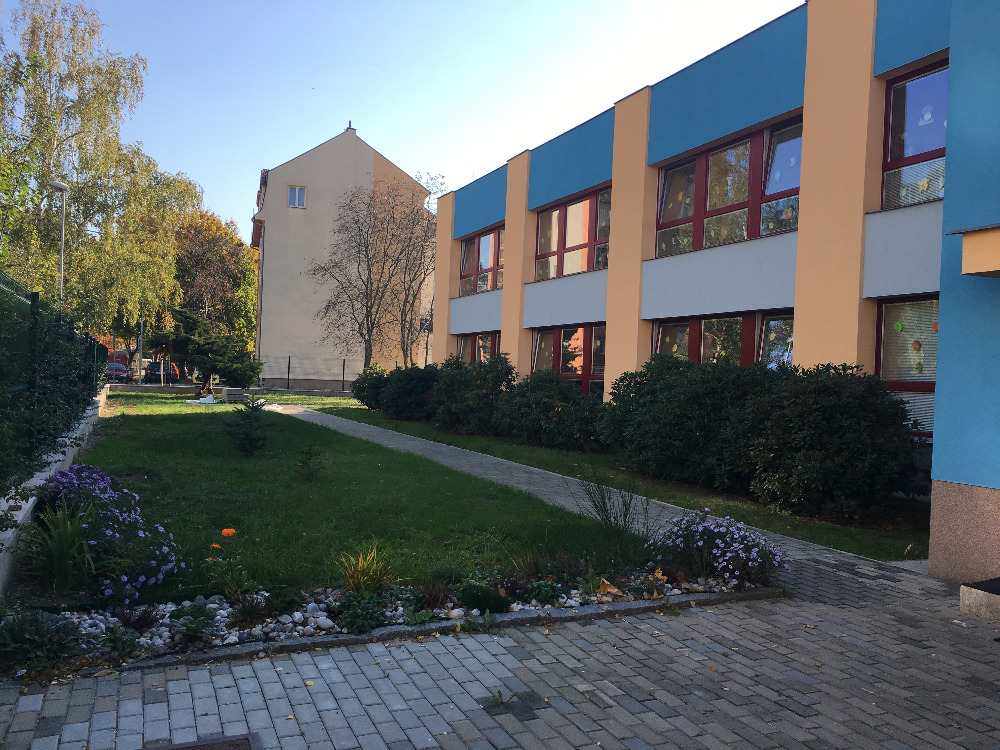 ZŠ a MŠ Děčín, Březová foto 2