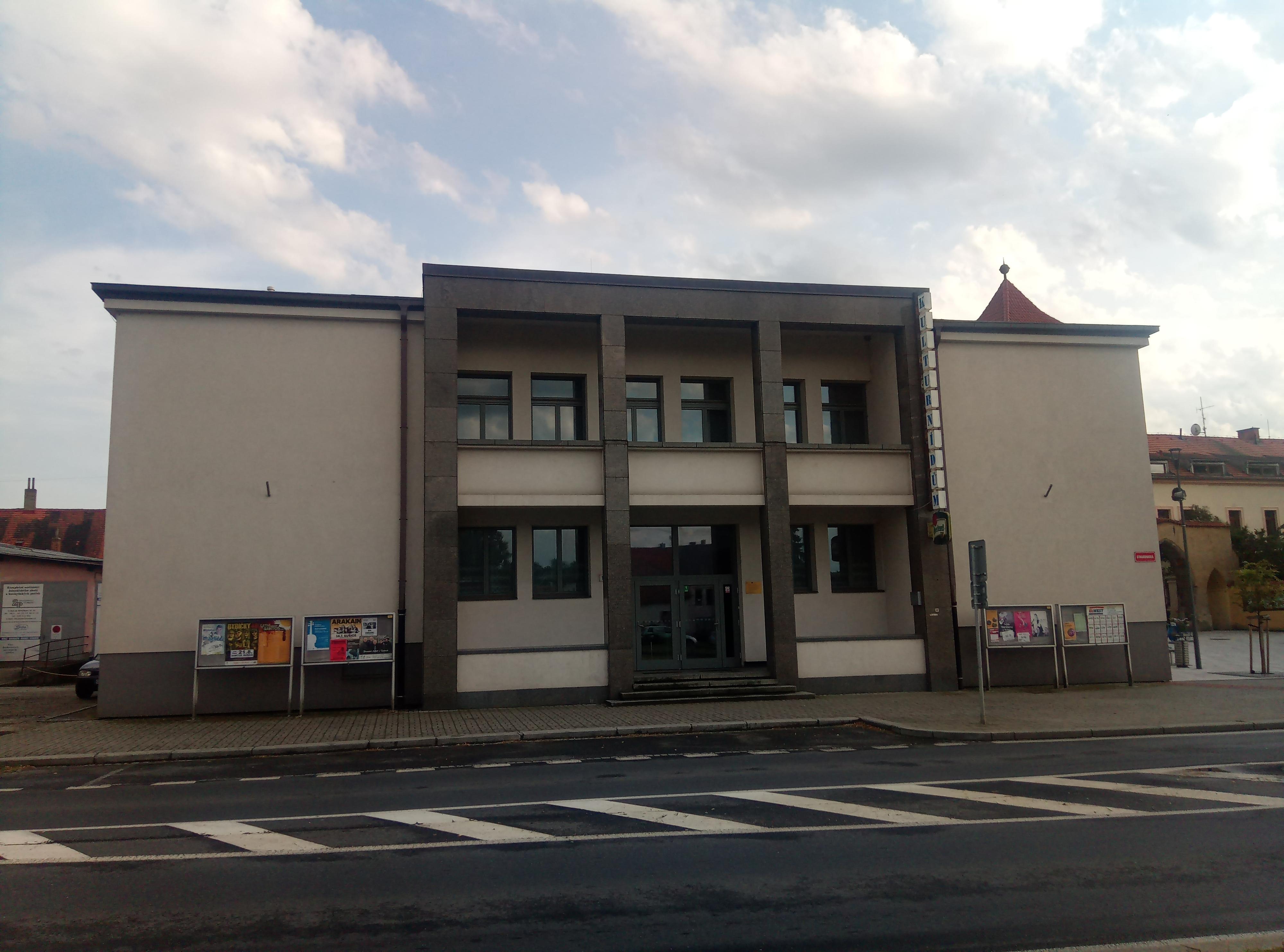 Restaurace KD Horažďovice foto 2