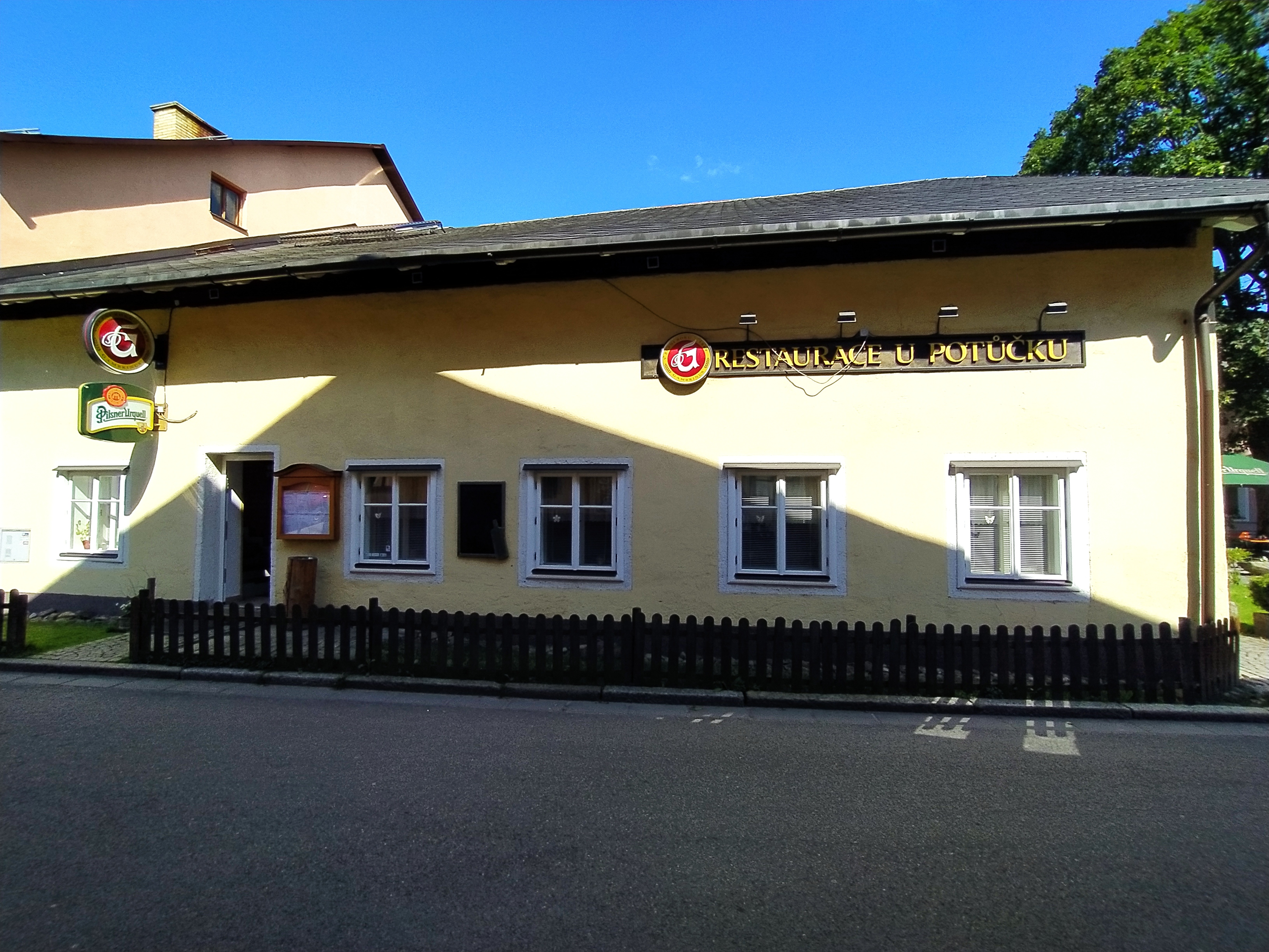 Restaurace U Potůčku foto 2