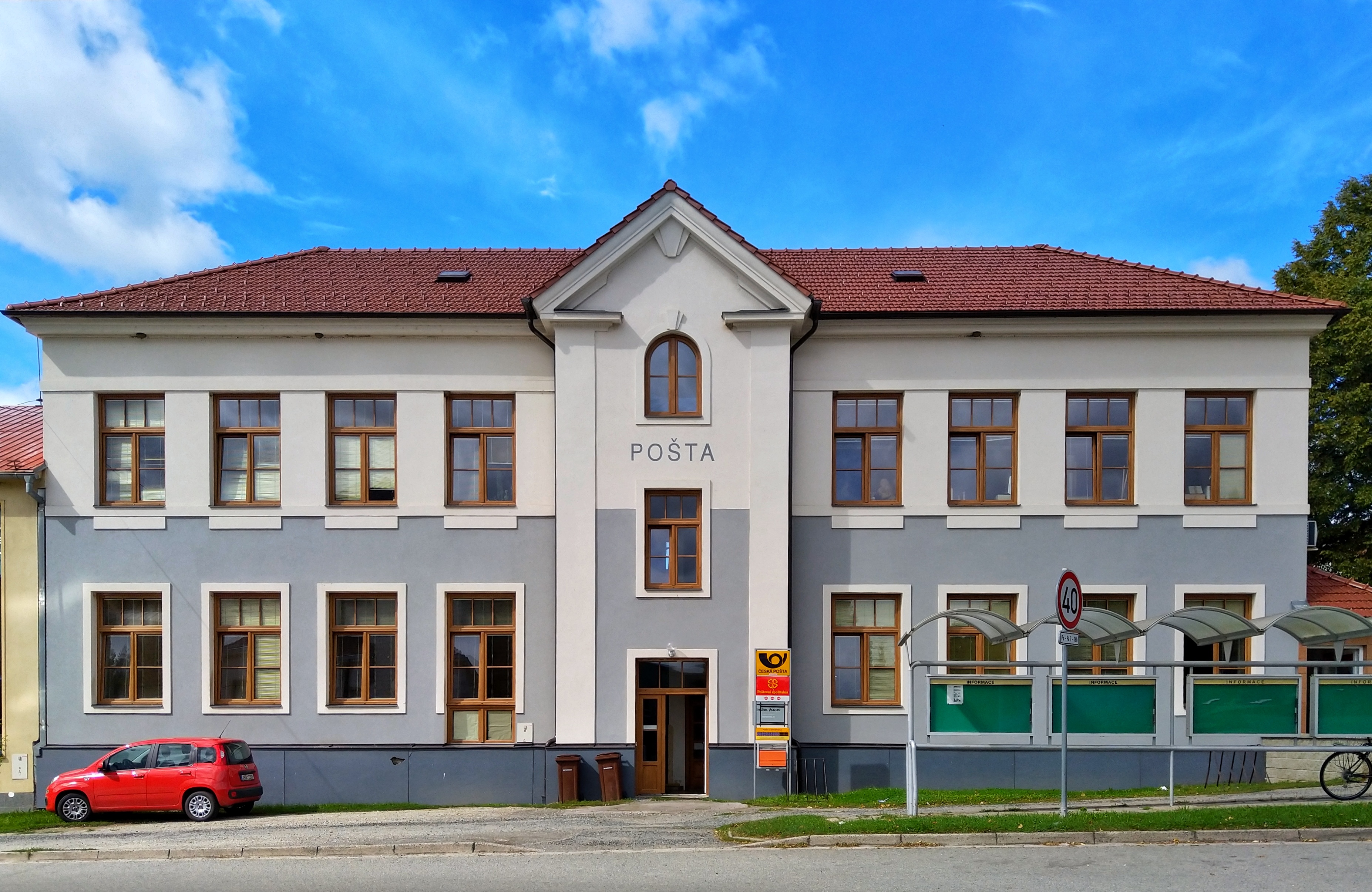 Pošta Dolní Loučky