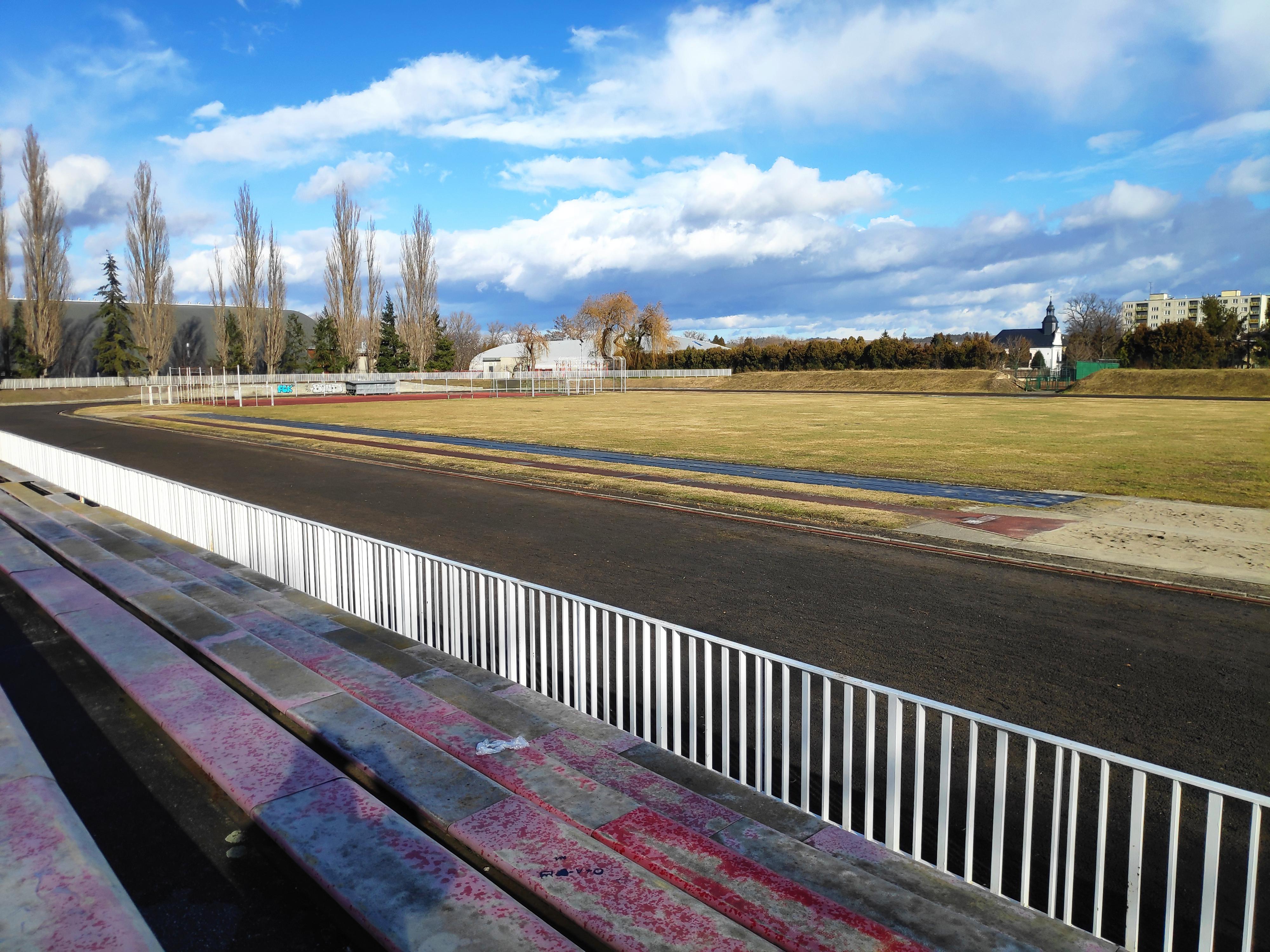 Technické služby Krnov - Atletický stadion foto 4