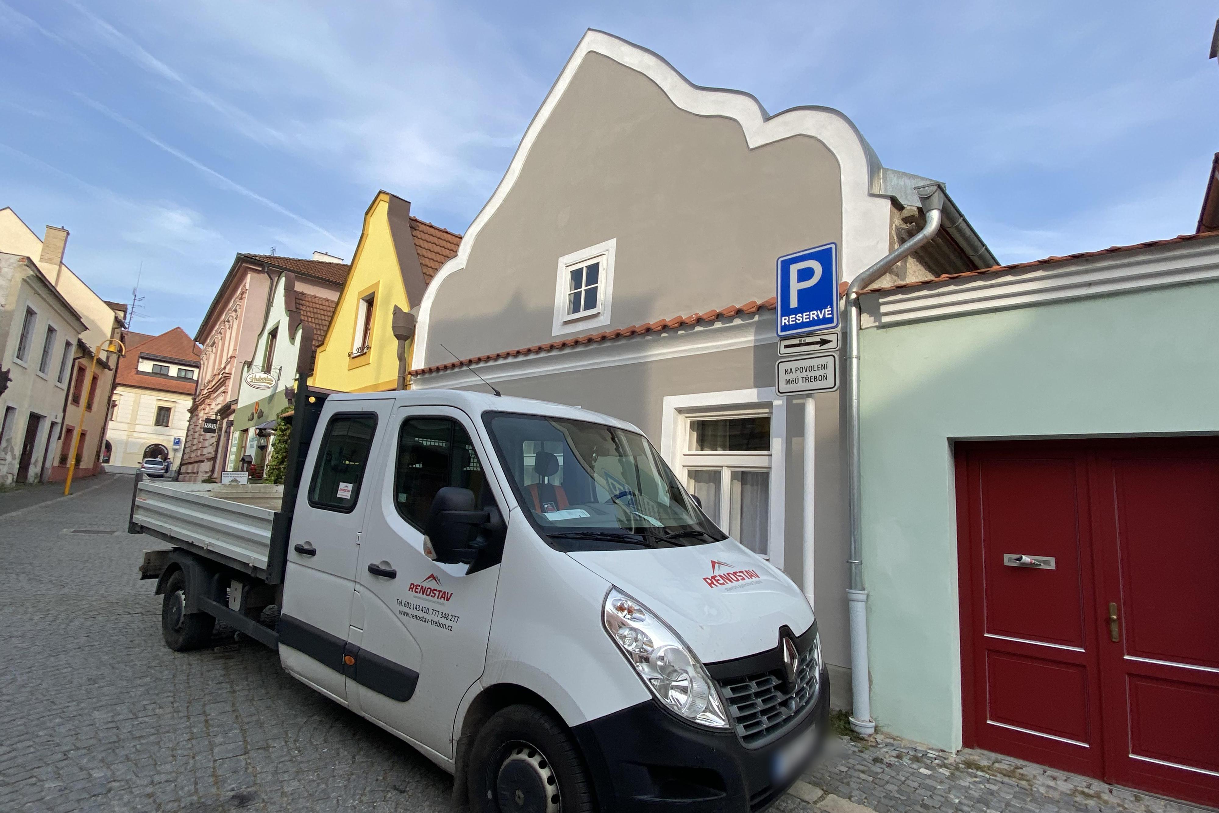 Jiří Janoušek – RENOSTAV